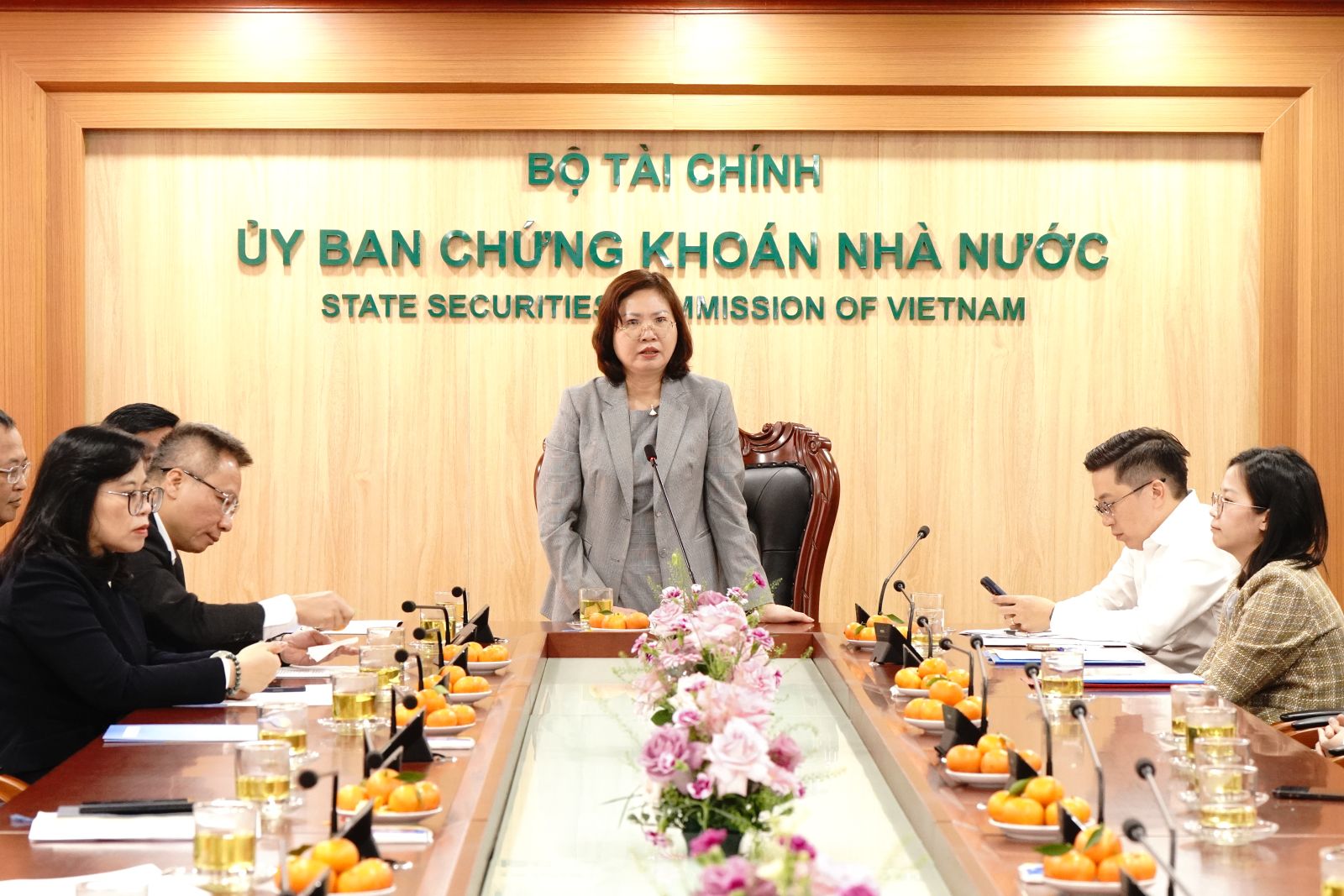 Chủ tịch Ủy ban 6Pg88.com nhà cái Nhà nước Vũ Thị Chân Phương dự và chủ trì Hội nghị - Ảnh: TTTT. 