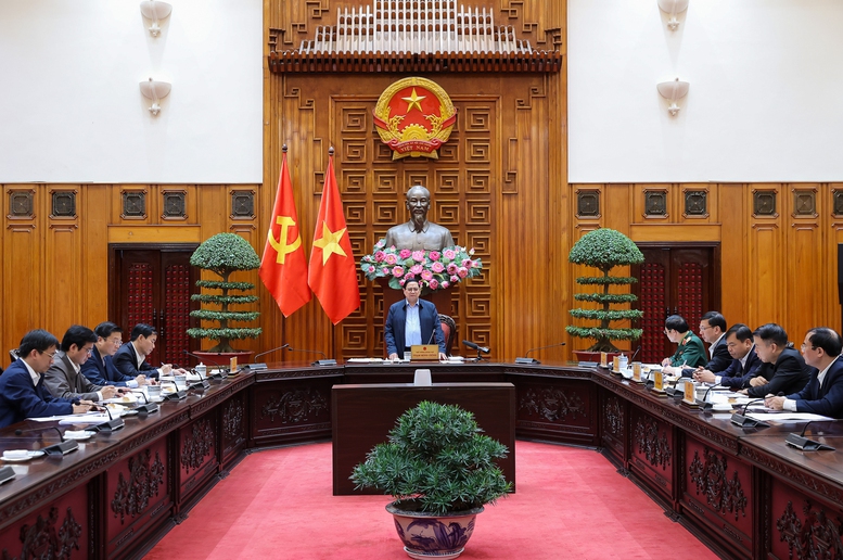 Thủ tướng Phạm Minh Chính Pg88hi Thể Thao, Bóng Đá, Casino, Nổ Hũ, Xổ Số với các bộ ngành và tỉnh Quảng Trị về tình hình thiệt hại và kết quả khắc phục hậu quả bão lũ vừa qua - Ảnh: VGP