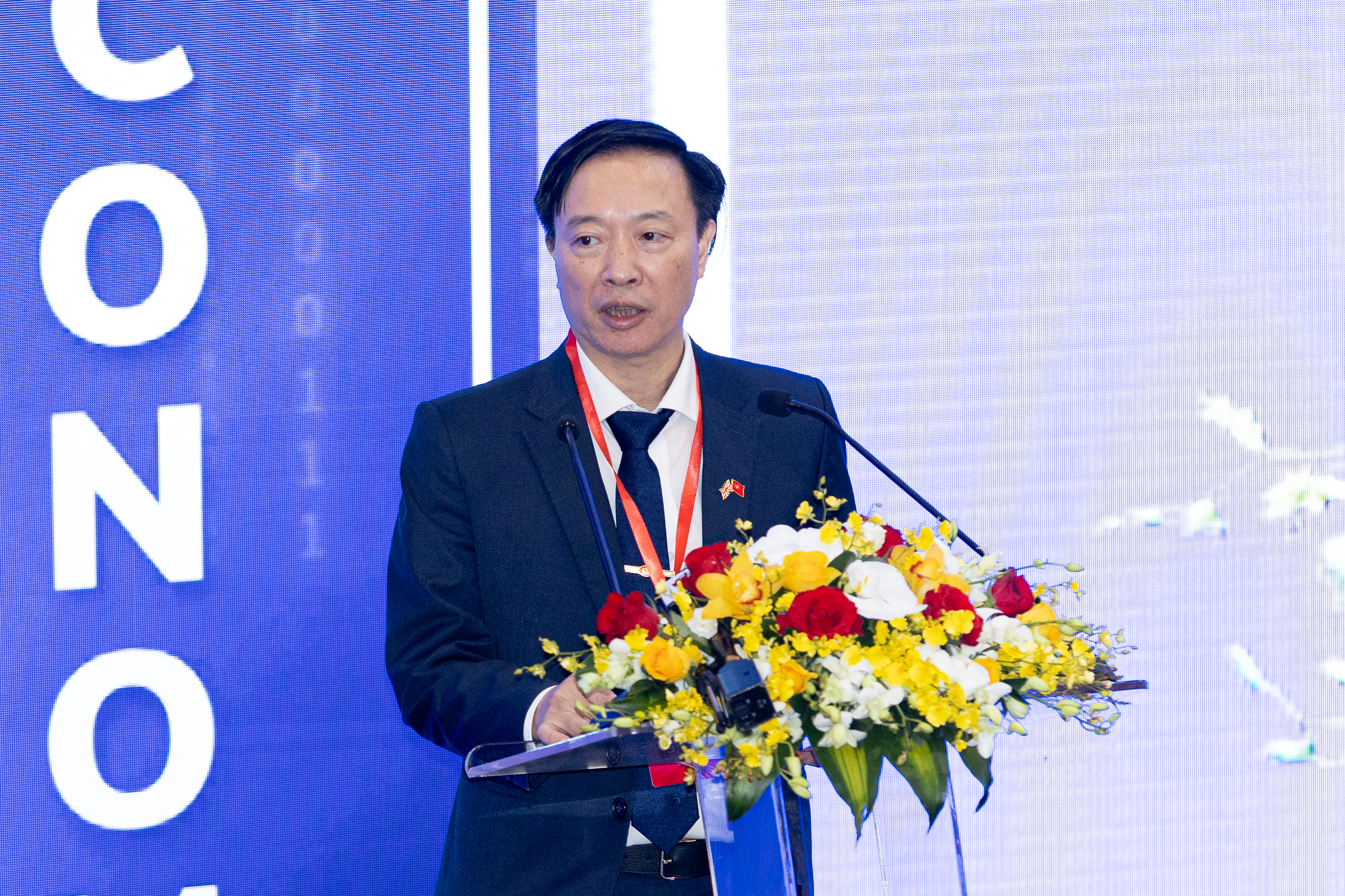 Thiếu tướng Nguyễn Ngọc Cương, Giám đốc Trung tâm Dữ liệu quốc gia, Phó Chủ tịch Hiệp hội Dữ liệu quốc gia phát biểu bế mạc hội thảo.