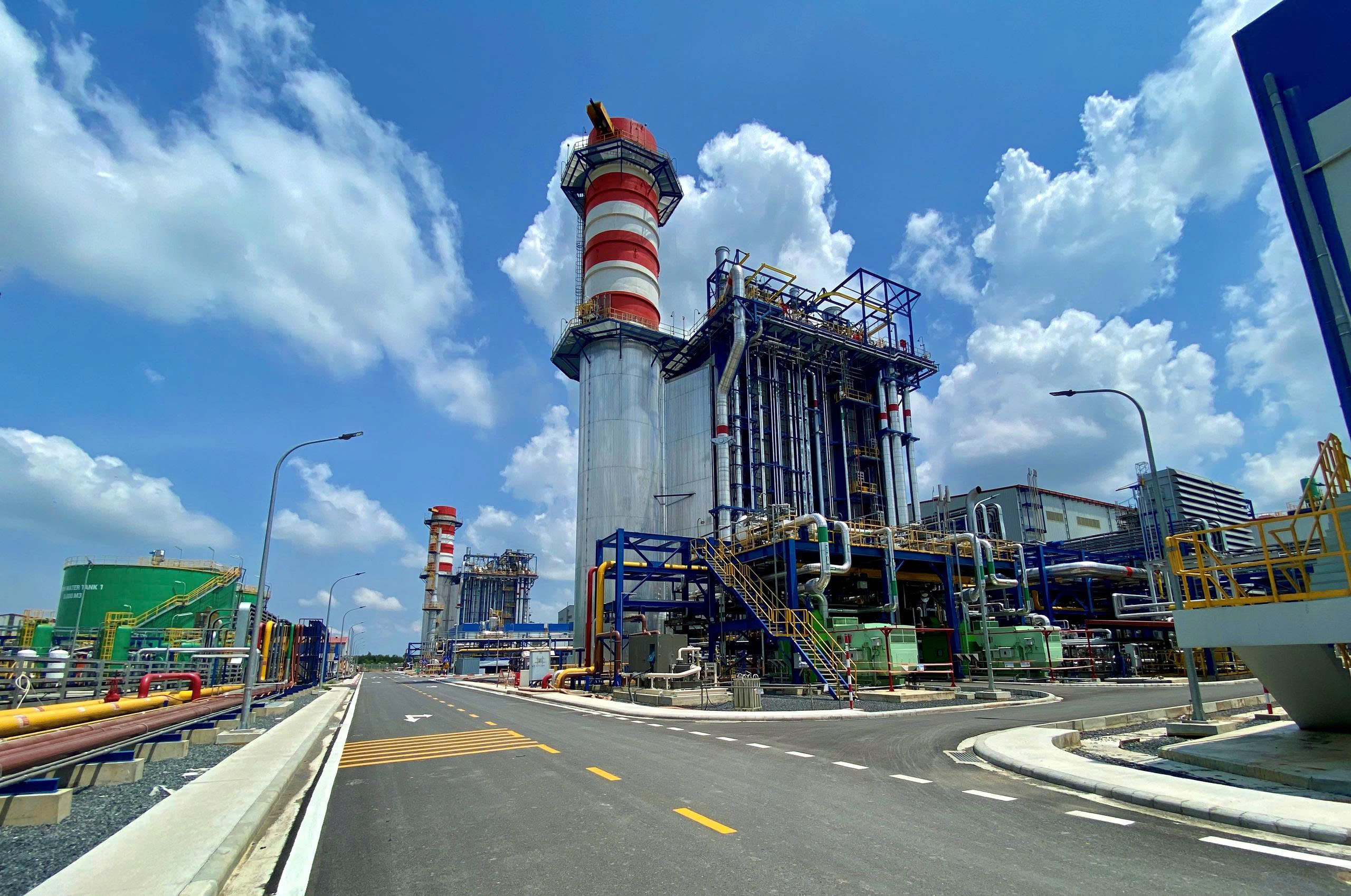 Vận hành nhà máy điện LNG đầu tiên: Bước ngoặt chuyển dịch năng lượng quốc gia