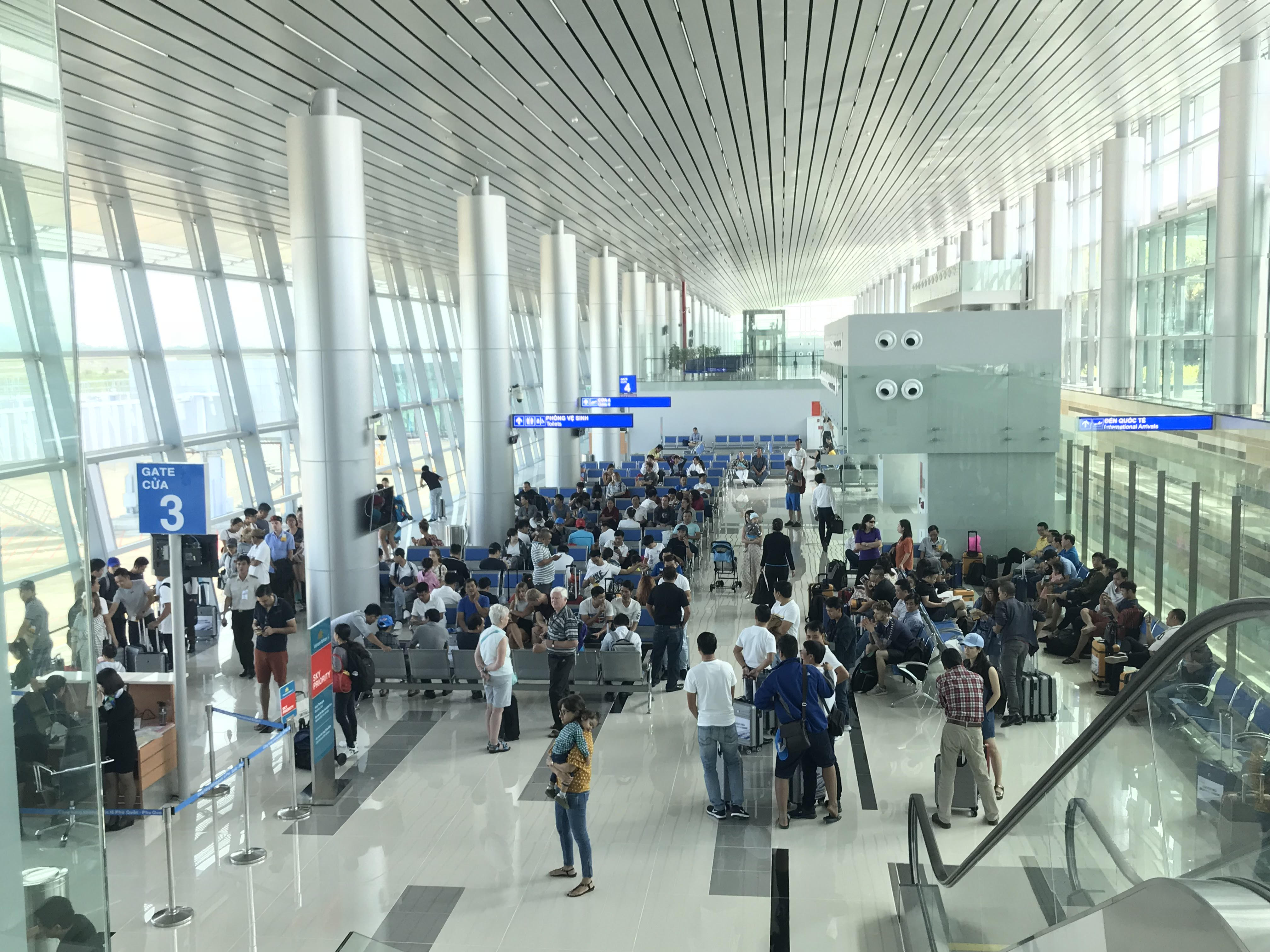 Sau 11 tháng, du lịch Việt Nam đã đón khoảng 19 triệu lượt khách quốc tế, tăng 20,4% so với cùng kỳ năm 2024.&nbsp;