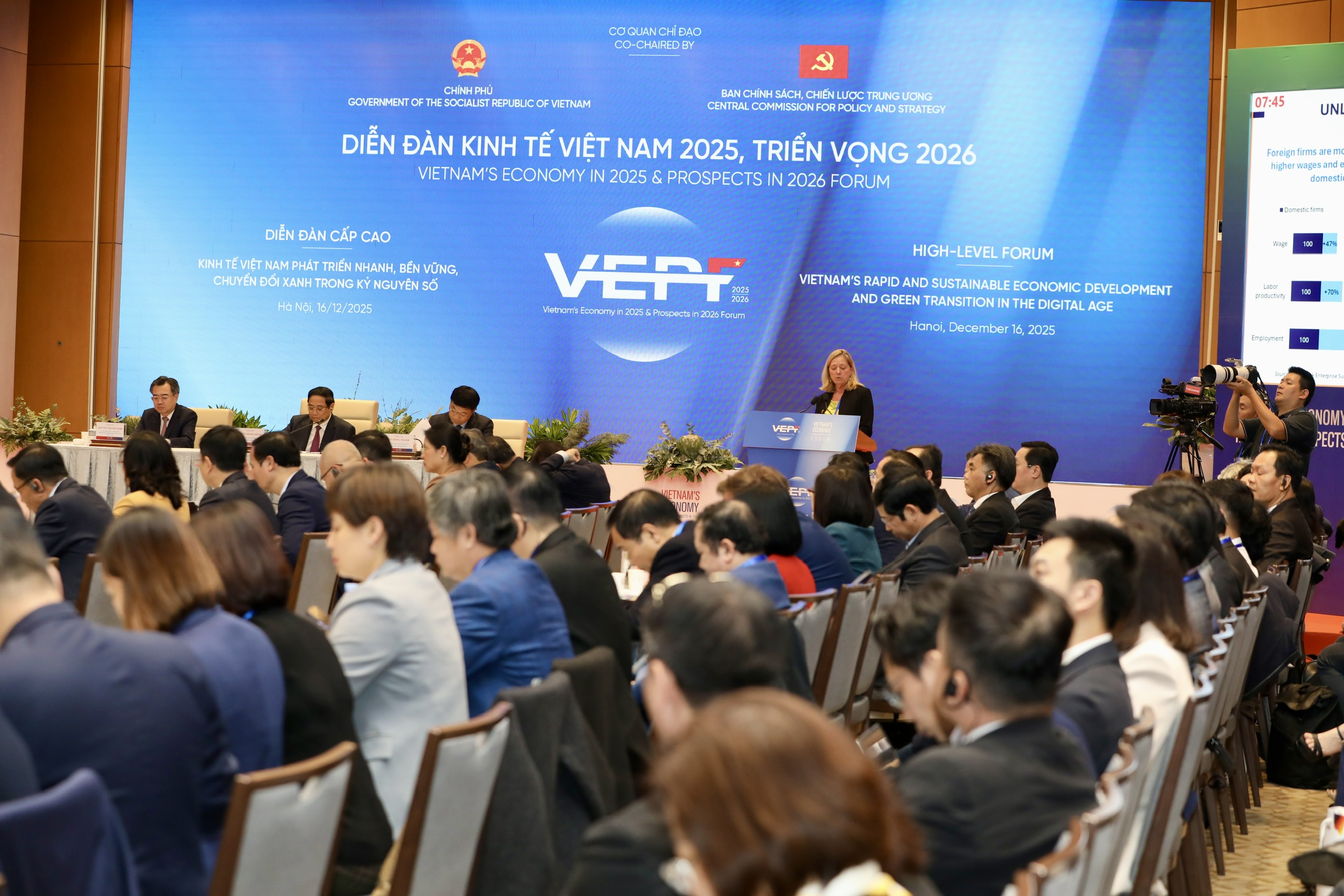 Các báo cáo tham luận chính của Diễn đàn đã&nbsp;tổng hợp và phân tích những thông tin quan trọng, có tính nền tảng và cốt lõi của&nbsp;Link Trang Chủ PG88.Com Mới #2026 Việt Nam giai đoạn 2021-2025 trong mối tương quan với bối cảnh Link Trang Chủ PG88.Com Mới #2026 khu&nbsp;vực và thế giới.