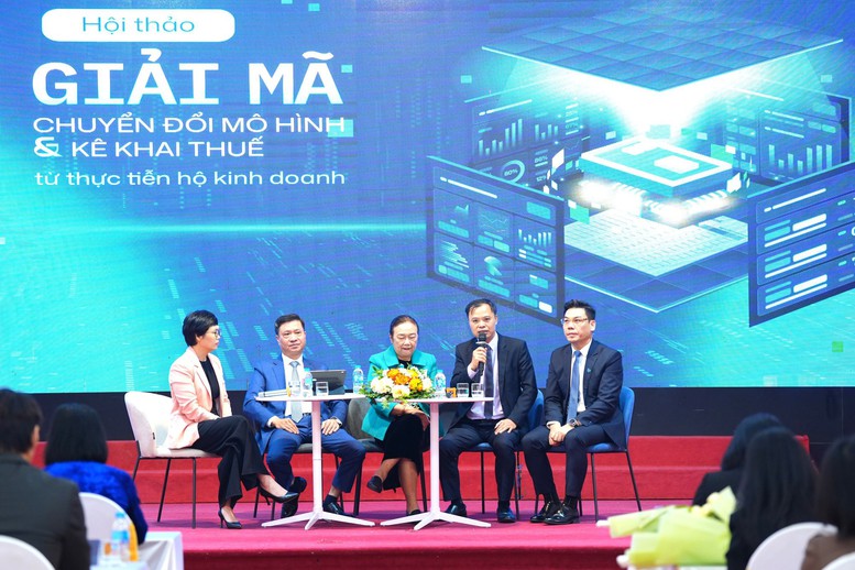 Hội thảo với chủ đề “Giải mã chuyển đổi mô hình và kê khai thuế: Từ thực tiễn hộ PG88 Uy Tín Số 1 Việt Nam”