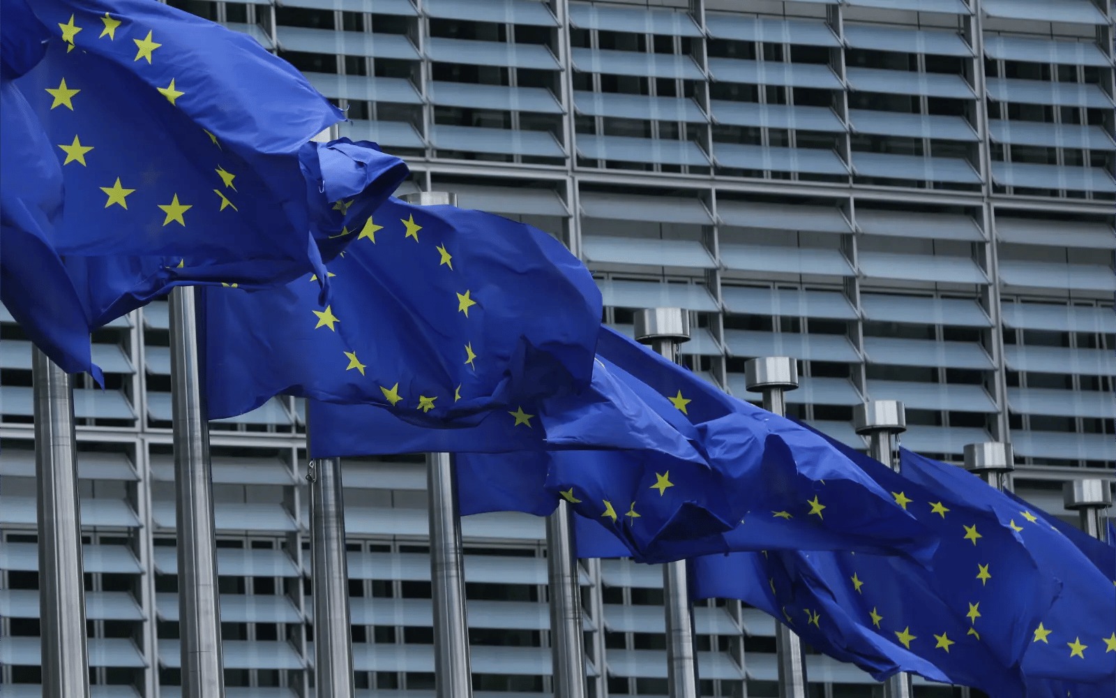 Đối với EU, các quy định công nghệ không chỉ là vấn đề Link Trang Chủ PG88.Com Mới #2026 mà còn gắn liền với chủ quyền quốc gia, bảo vệ người tiêu dùng và không gian thông tin