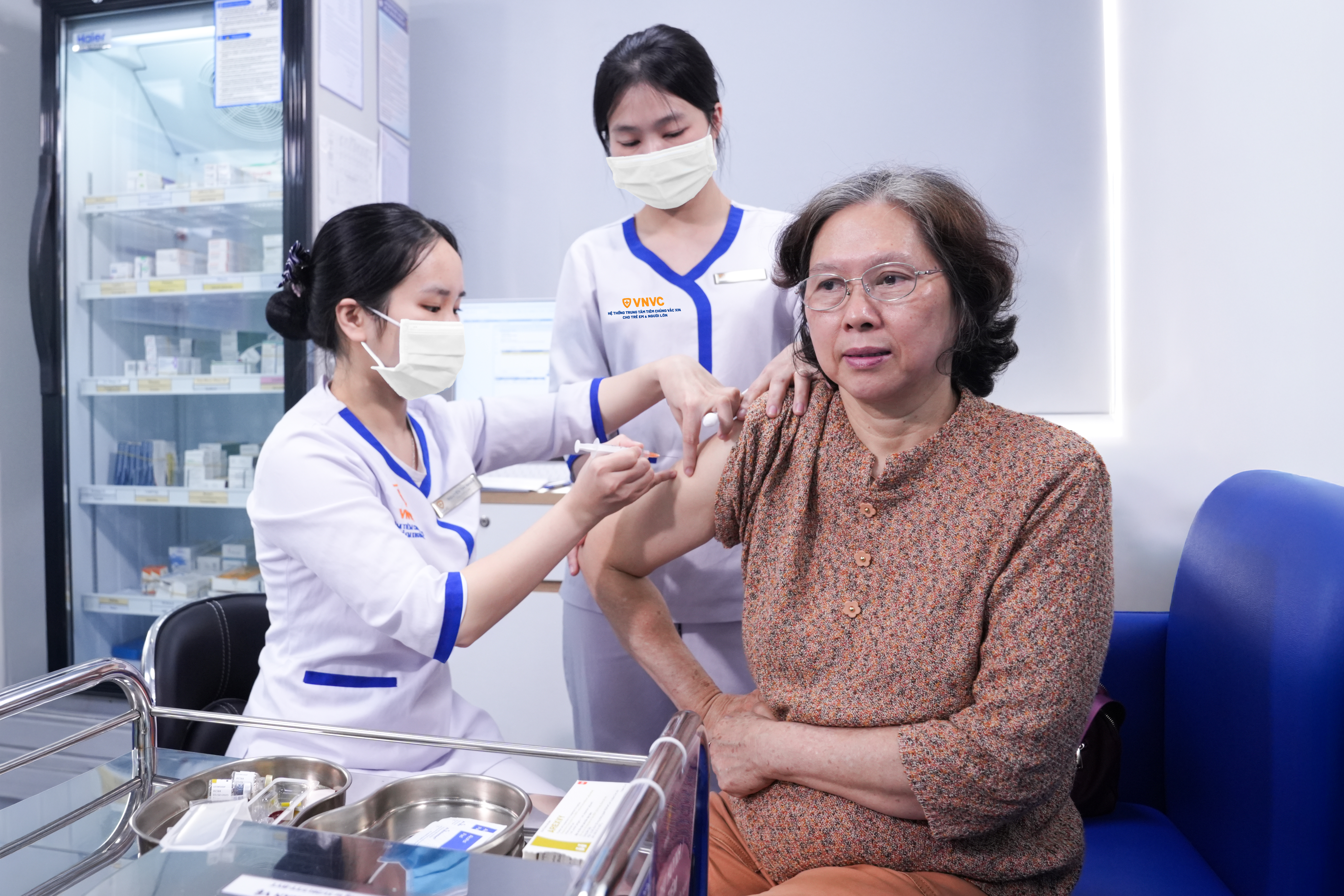 Link Đăng Nhập PG88 Chính Thức 2026 tiêm vắc xin phòng viêm phổi biến chứng nặng của GSK khi vừa ra mắt ngày 14/12. Ảnh: Mộc Thảo.