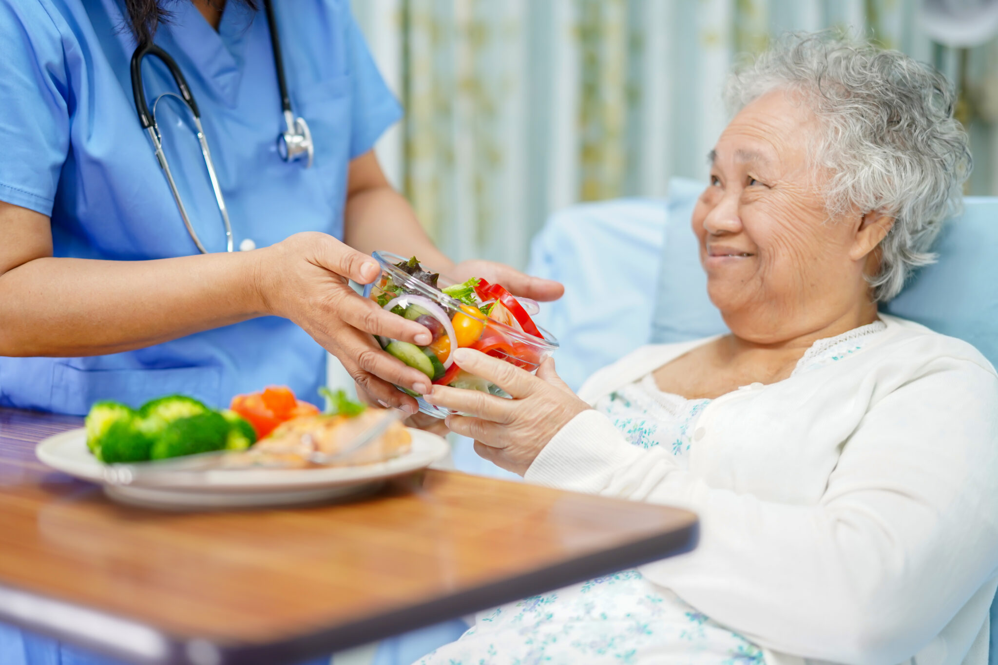 Dinh dưỡng cần được coi như thuốc.