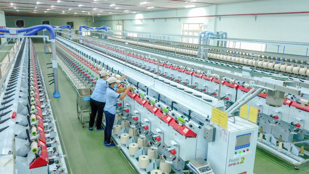 Vinatex vượt “làn sương mờ” thuế đối ứng, cán đích ngoạn mục