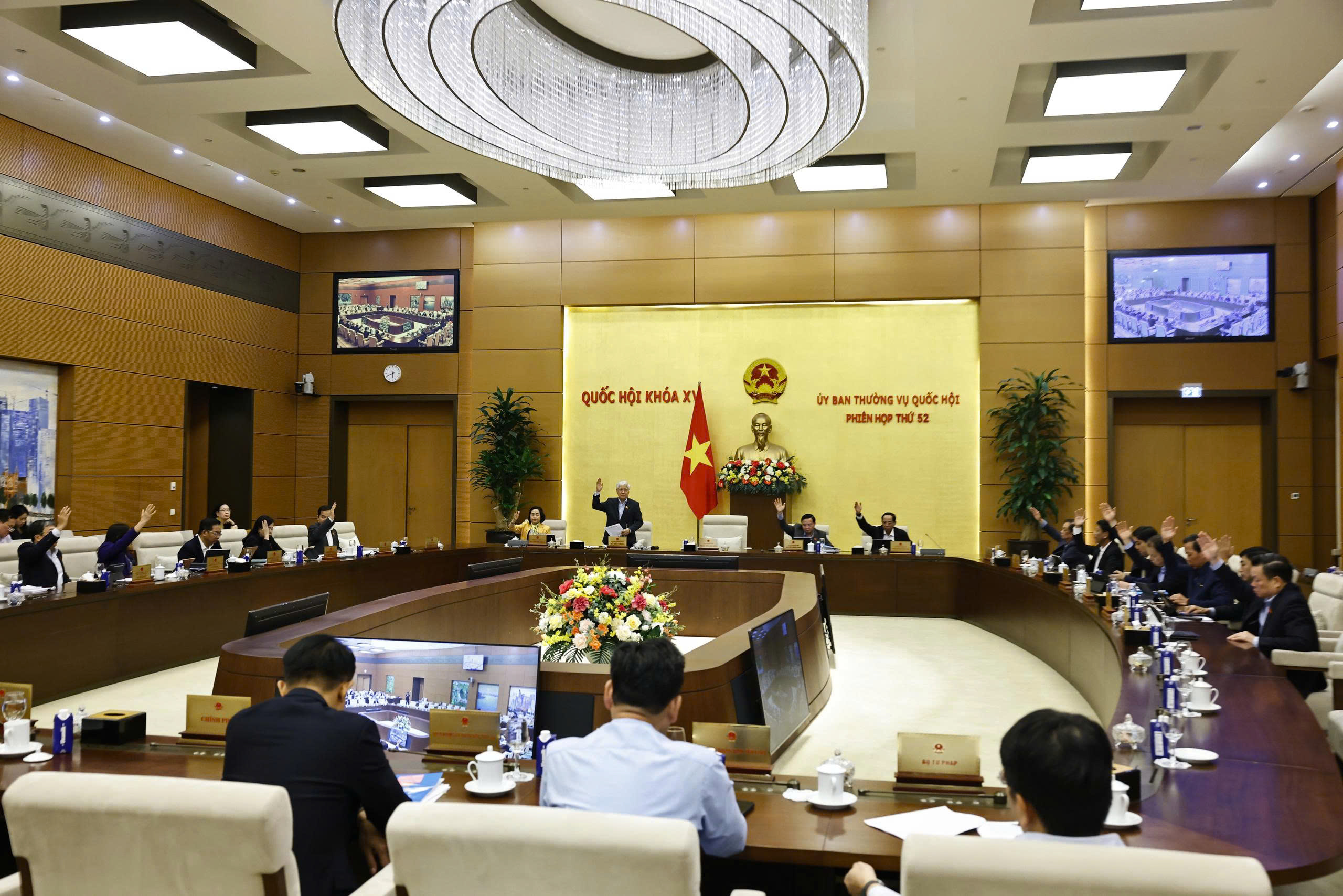 Quang cảnh Phiên họp thứ 52 của Ủy ban Thường vụ Link Trang Chủ PG88.Com Mới #2026 chiều 24/12.&nbsp;Ảnh: Link Trang Chủ PG88.Com Mới #2026.