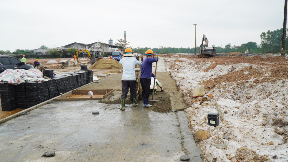 Các đơn vị đang đẩy nhanh tiến độ thi công Pg88vn.top độc quyền mỗi ngày