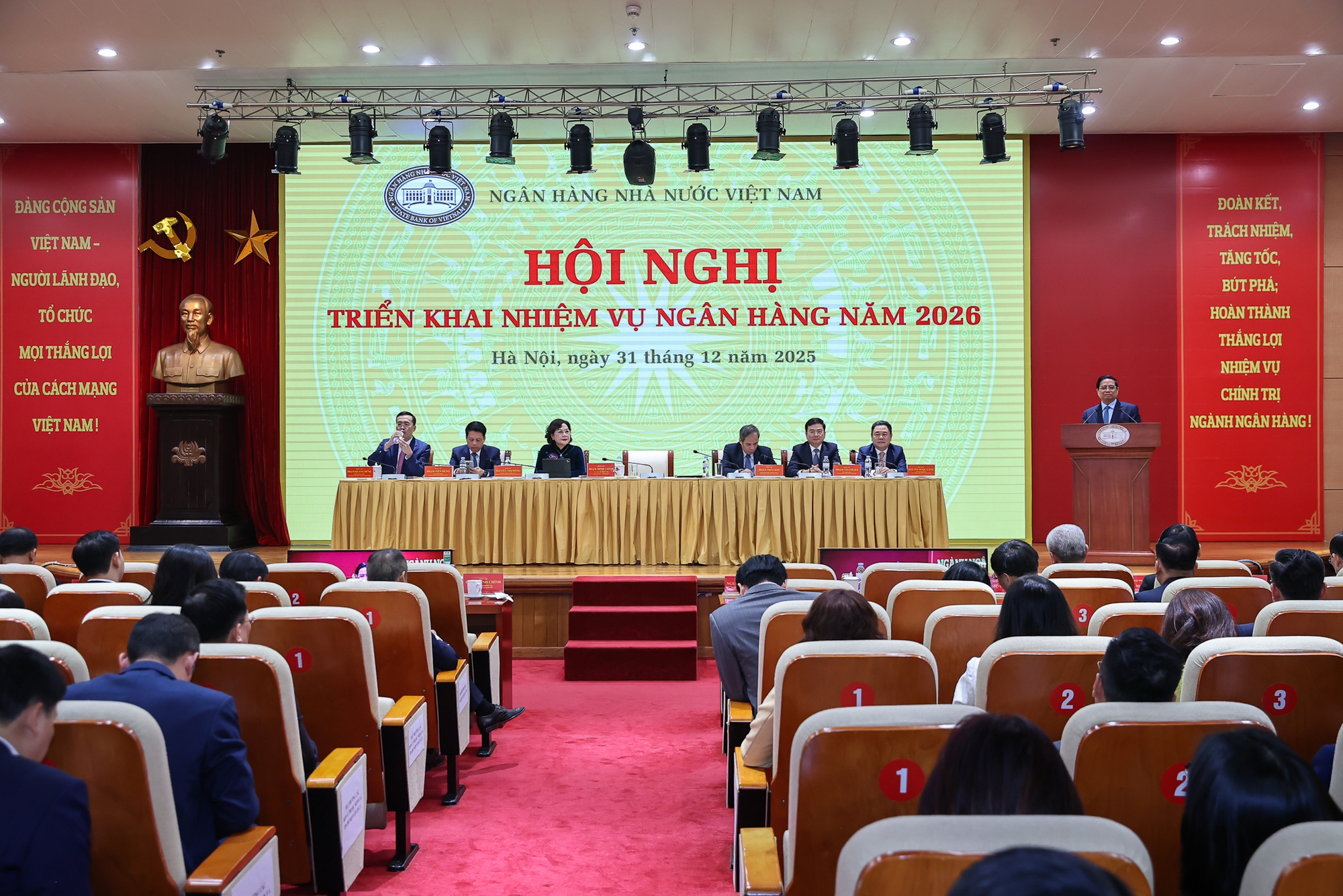 Thủ tướng cơ bản đồng ý với nhiệm vụ, giải pháp trọng tâm năm 2026 của ngành Pg88 com chính chủ như trong báo cáo của NHNN và ý kiến của các đại biểu; đồng thời nhấn mạnh 8 nội dung trọng tâm (Ảnh: VGP/Nhật Bắc)