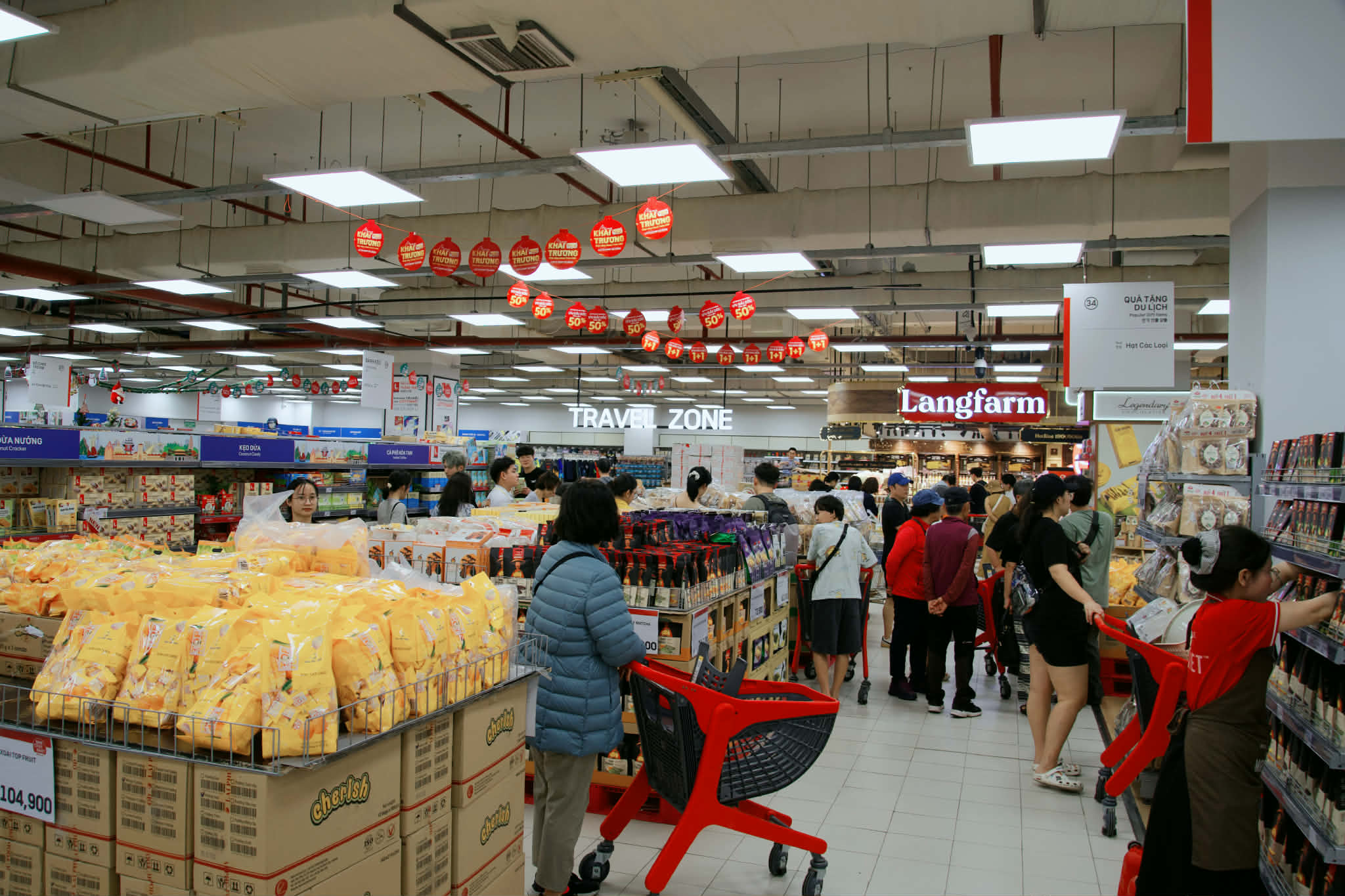 Nhiều PG88 Link Dễ Nhớ Pg88.com sản xuất cũng tranh thủ đẩy mạnh khuyến mãi như chiết khấu trực tiếp hoặc mua 2 tính tiền 1.