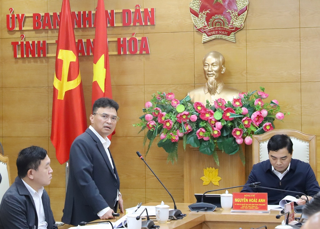 Đại diện&nbsp;Ban quản lý Khu Link Trang Chủ PG88.Com Mới #2026 Nghi Sơn và các khu công nghiệp tỉnh Thanh Hoá báo cáo tại hội nghị.