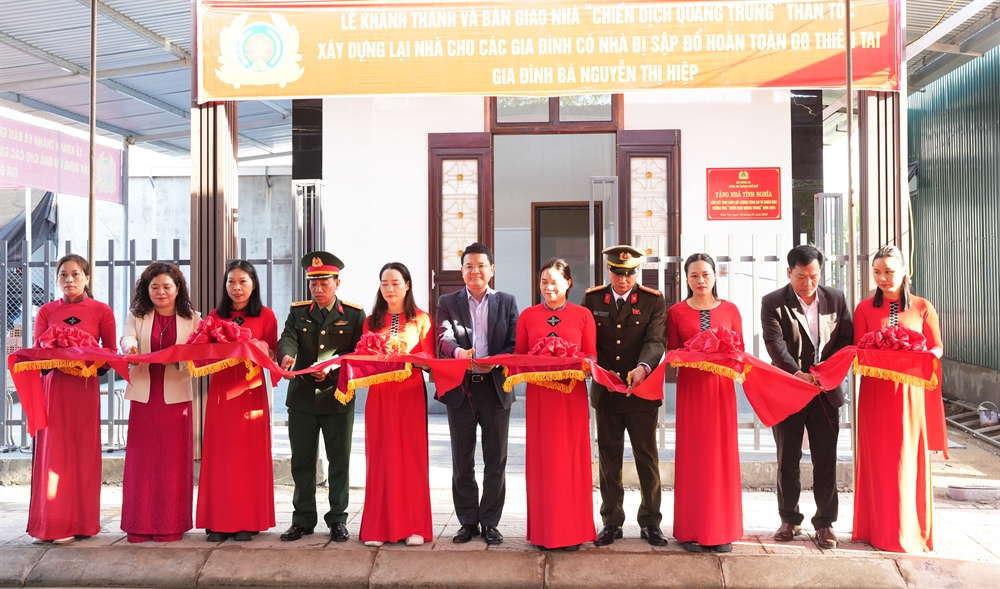 Huế về đích sớm “Chiến dịch Quang Trung” trao mái ấm cho Link Đăng Nhập PG88 Chính Thức 2026 vùng thiên tai