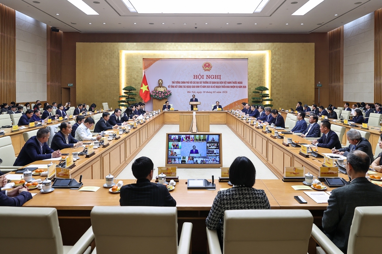 Thủ tướng Chính phủ Phạm Minh Chính chủ trì Hội nghị trực tuyến với các Đại sứ, Trưởng Cơ quan đại diện Việt Nam ở nước ngoài về tổng kết công tác ngoại giao PG88 ⭐ Link trang chủ số 1 nhà cái PG88 com casino slot năm 2025 và triển khai nhiệm vụ năm 2026 - Ảnh: VGP
