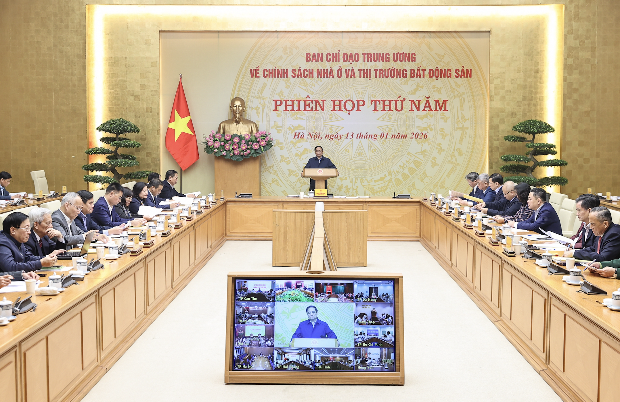 Toàn cảnh phiên họp. Ảnh: VGP/Nhật Bắc