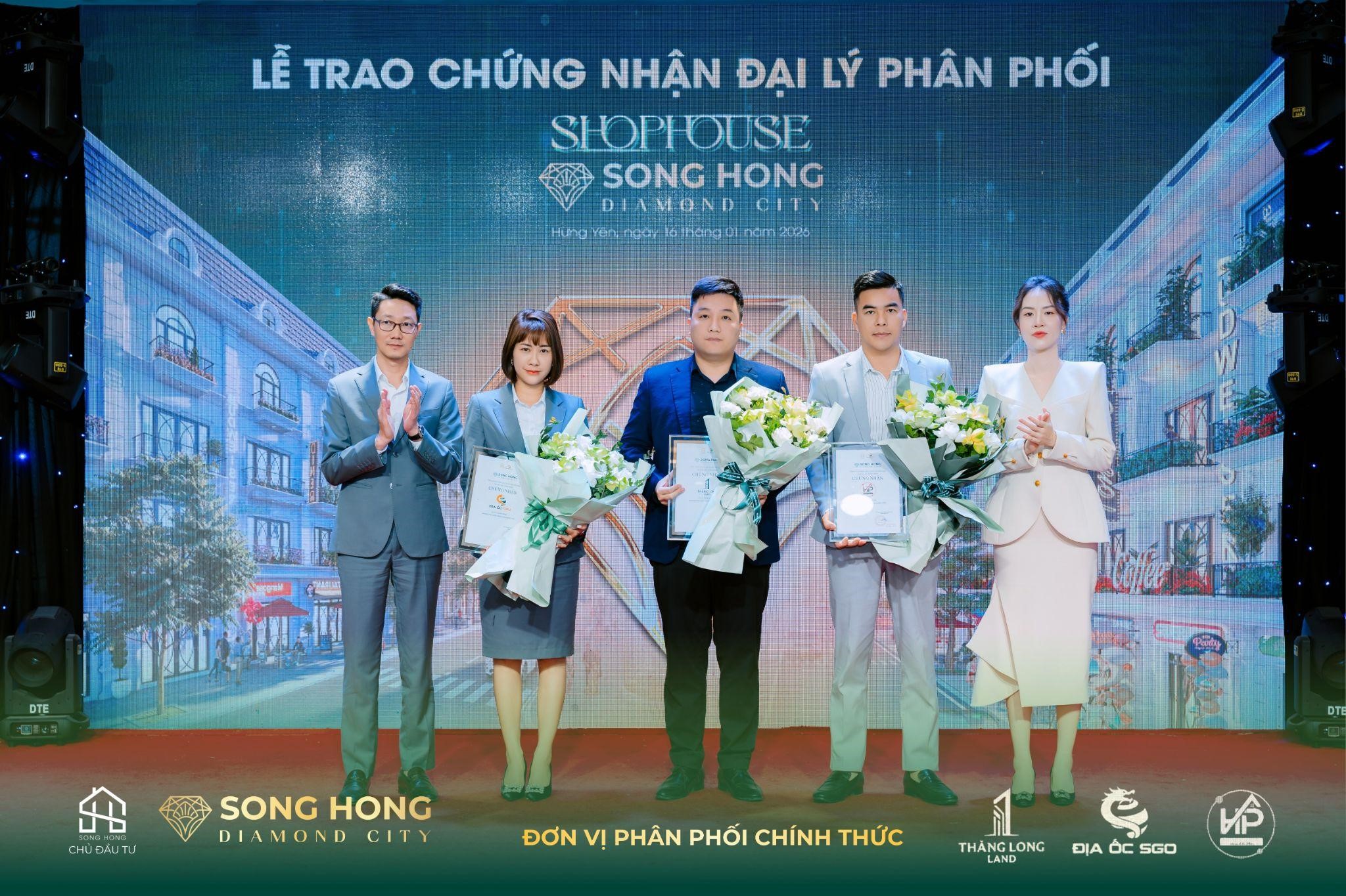 Song Hong Diamond City chính thức bước sang giai đoạn 2 với shophouse Pg88ok ưu đãi hấp dẫn – tâm điểm PG88 Uy Tín Số 1 Việt Nam mới, nơi hội tụ tiềm năng khai thác dòng tiền và gia tăng giá trị bền vững. Ảnh: Song Hong Diamond City.