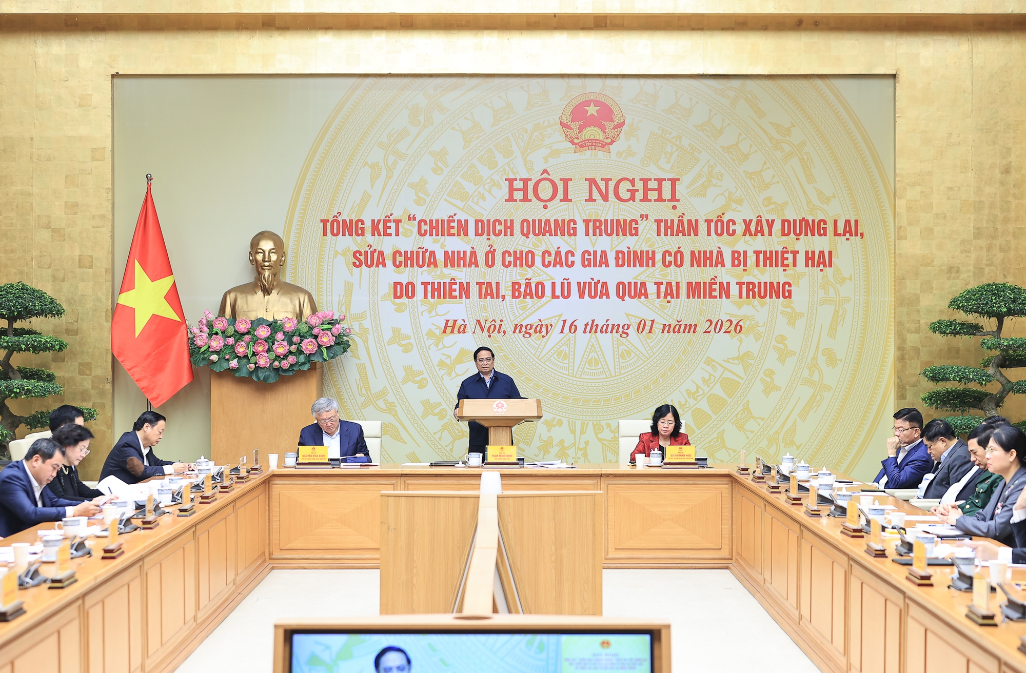Thủ tướng Phạm Minh Chính chủ trì hội nghị. Ảnh VPG.