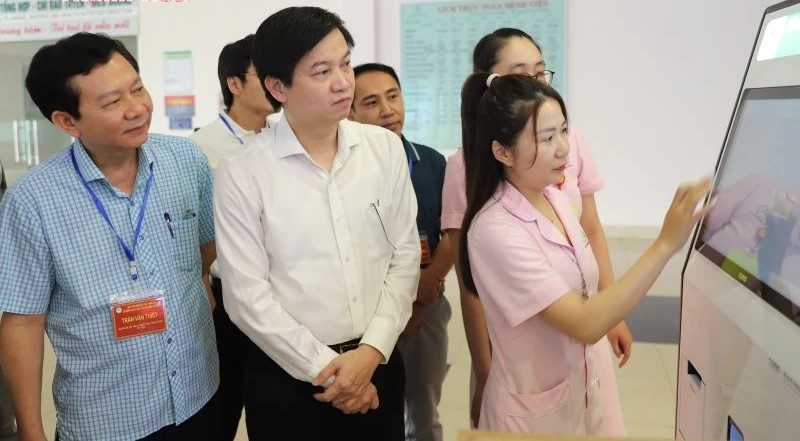 Hội đồng chuyên môn Sở Y tế đánh giá việc triển khai bệnh án điện tử tại Bệnh viện Ung bướu tỉnh Thanh Hóa&nbsp;