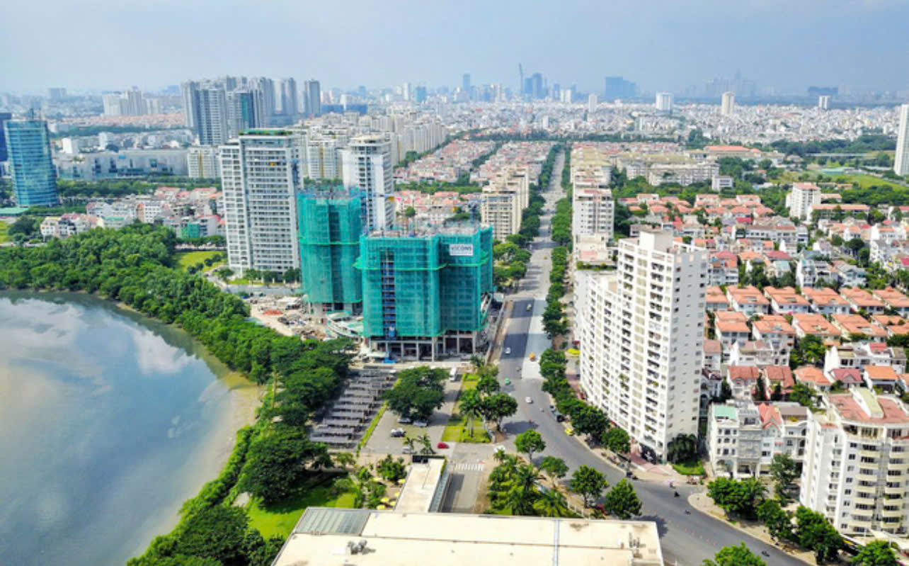 Giai đoạn “chỉnh chuẩn” của thị trường bất động sản Việt Nam