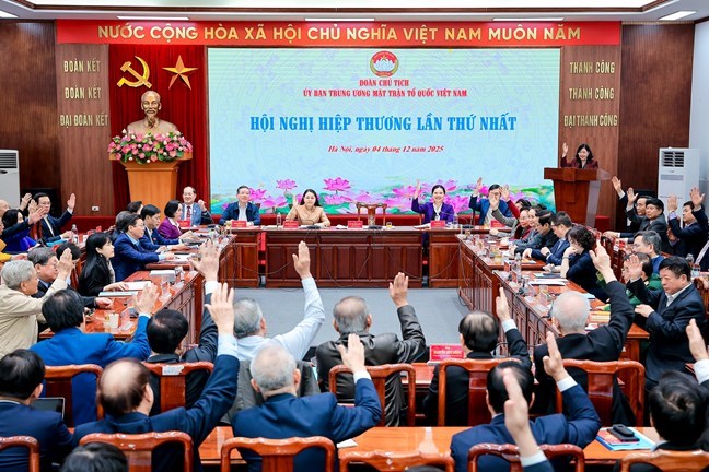 Từ ngày 01/12/2025 đến ngày 10/12/2025, Ủy ban Mặt trận Tổ quốc Việt Nam các cấp đã tiến hành tổ chức hội nghị hiệp thương lần thứ nhất.