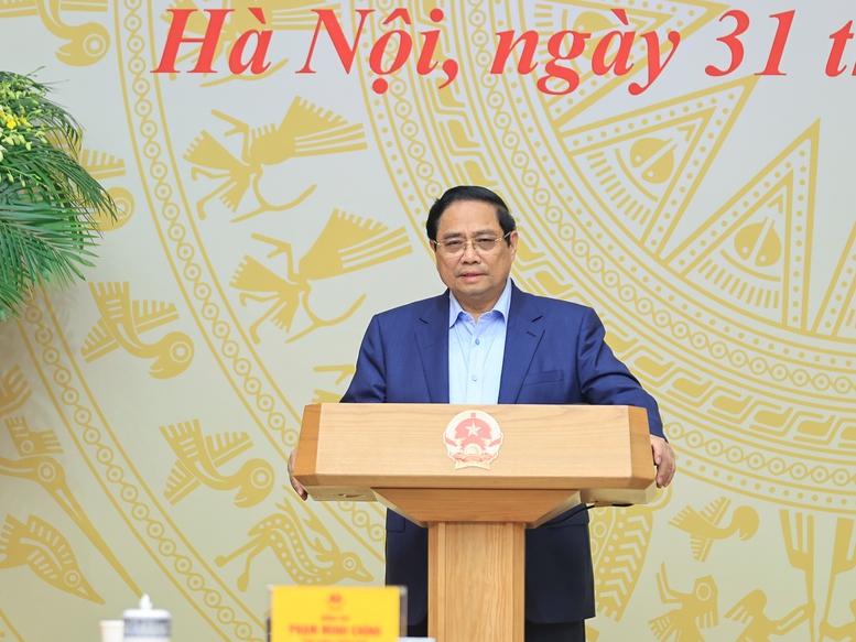Thủ tướng Phạm Minh Chính điểm lại một số kết quả cụ thể đạt được và đúc kết một số bài học quan trọng - Ảnh: VGP.