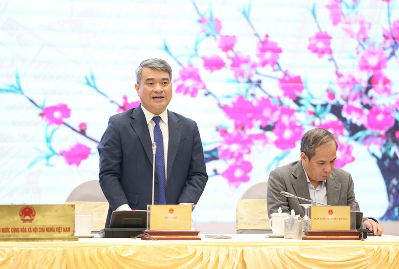 Thứ trưởng Bộ Tư pháp Nguyễn Thanh Tú  trả lời câu hỏi của 6PG88VN về nội dung cải cách thể chế nhằm tháo gỡ các "điểm nghẽn" cho 6Pg88.con độc quyền mỗi ngày và địa phương trong Nghị quyết 01/NQ-CP.