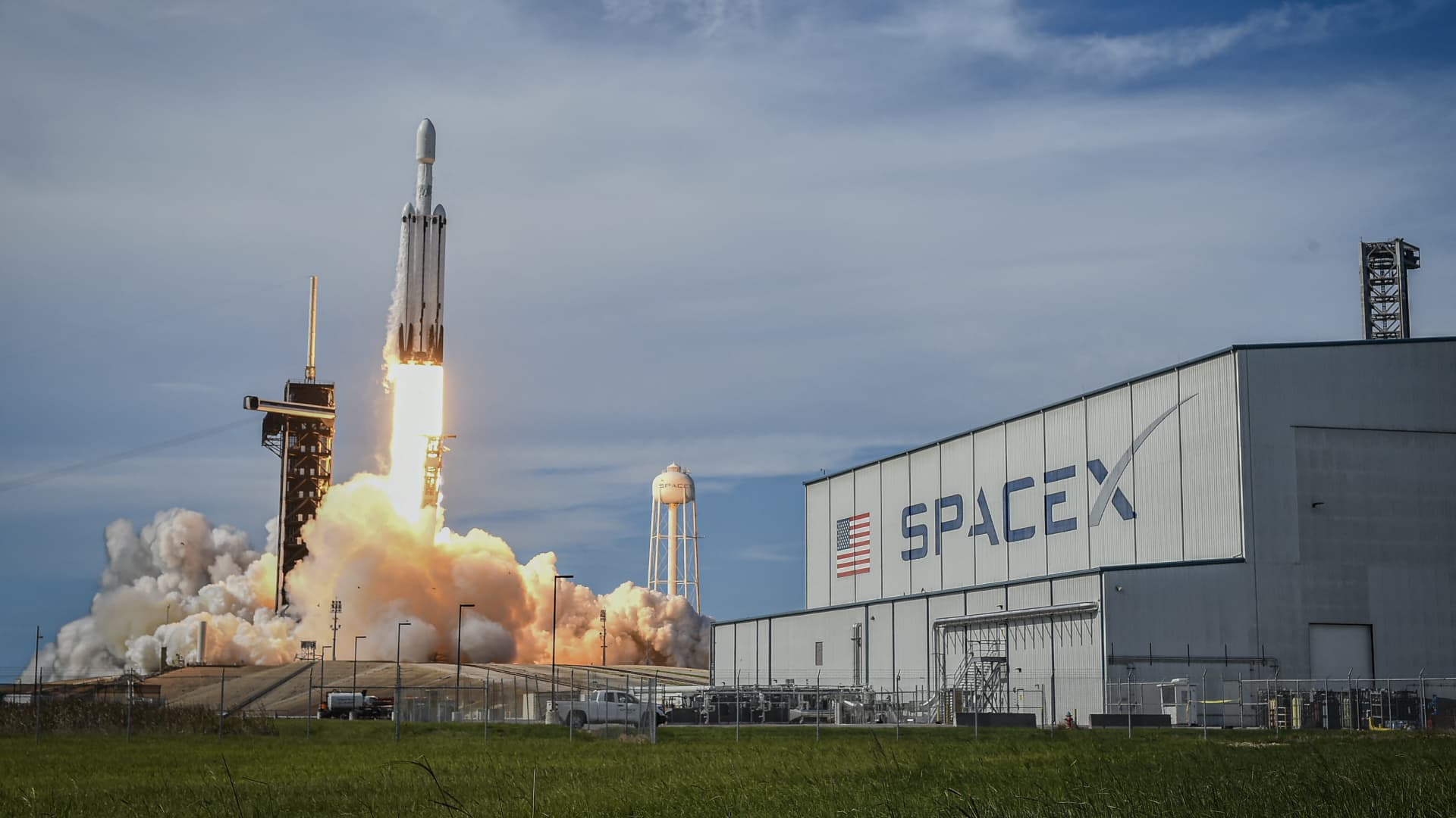 SpaceX thâu tóm xAI, tham vọng của CEO Elon Musk ngày càng lớn