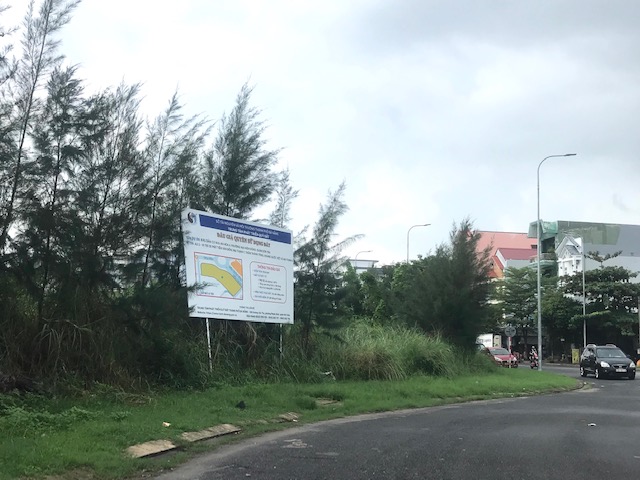 Khu đất trên đường Vân Đồn-Nại Thịnh. Ảnh Ngô Anh Văn