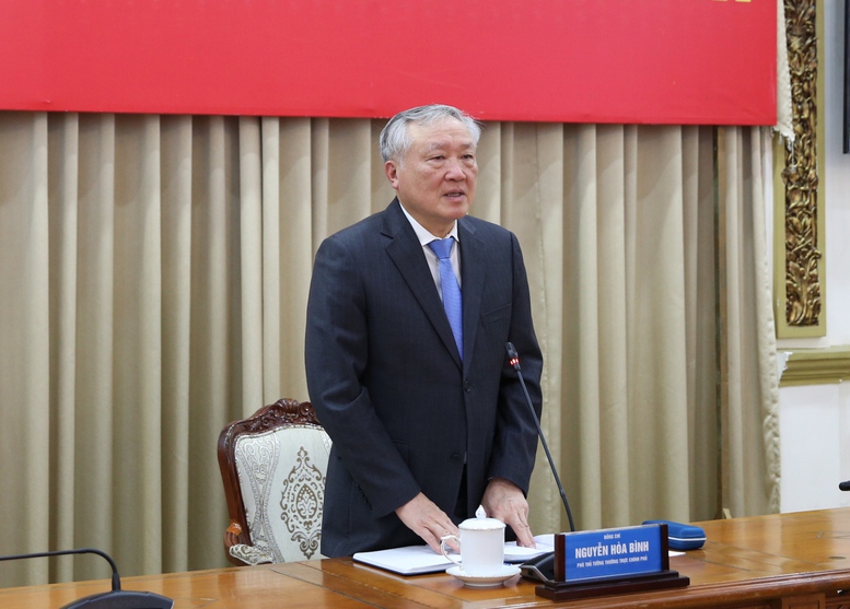 Phó Thủ tướng Thường trực Nguyễn Hòa Bình làm việc với lãnh đạo các bộ, ngành chức năng, TPHCM và TP. Đà Nẵng về tình hình triển khai hoạt động Trung tâm Pg88hi tỷ lệ thưởng hấp dẫn quốc tế Việt Nam tại 2 địa phương - Ảnh: VGP/Nguyễn Hoàng