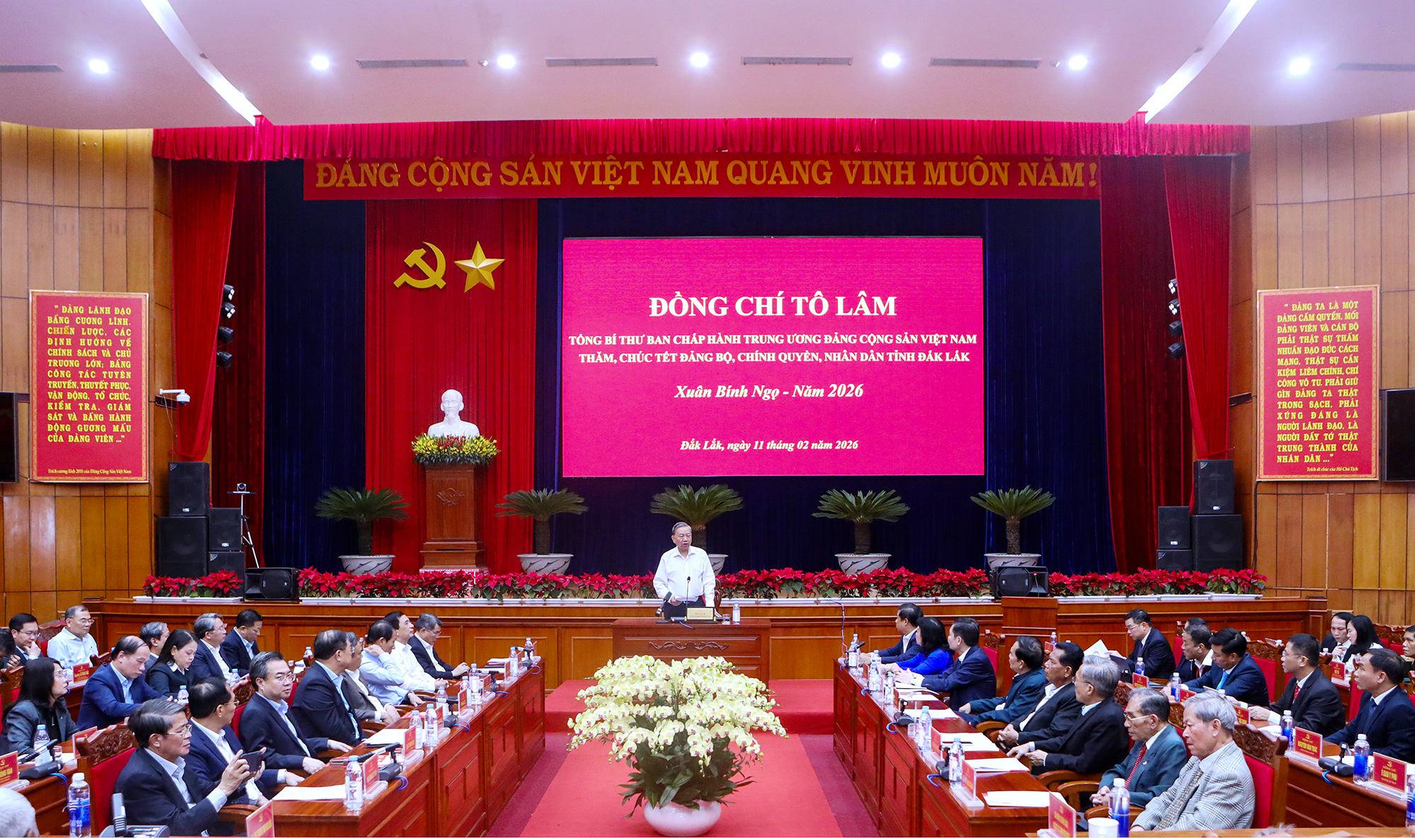 Pg88vn.top Casino online, Thể thao, Xổ số, Bắn cá, Đá gà, Nổ hũ Tô Lâm và Đoàn công tác Trung ương thăm, Pg88hi Thể Thao, Bóng Đá, Casino, Nổ Hũ, Xổ Số và chúc Tết Đảng bộ, chính quyền và nhân dân tỉnh Đắk Lắk.
