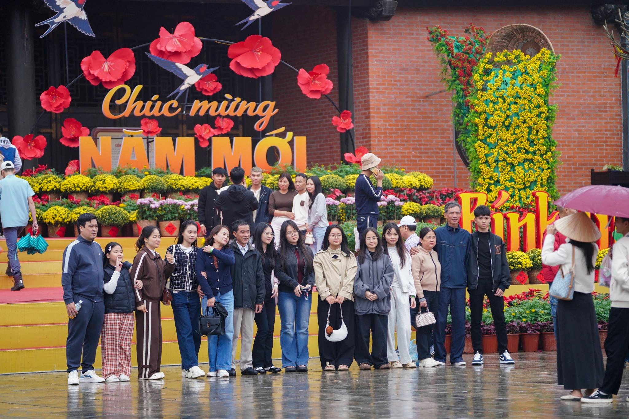Các điểm check-in thu hút đông đảo giới trẻ dịp đầu xuân