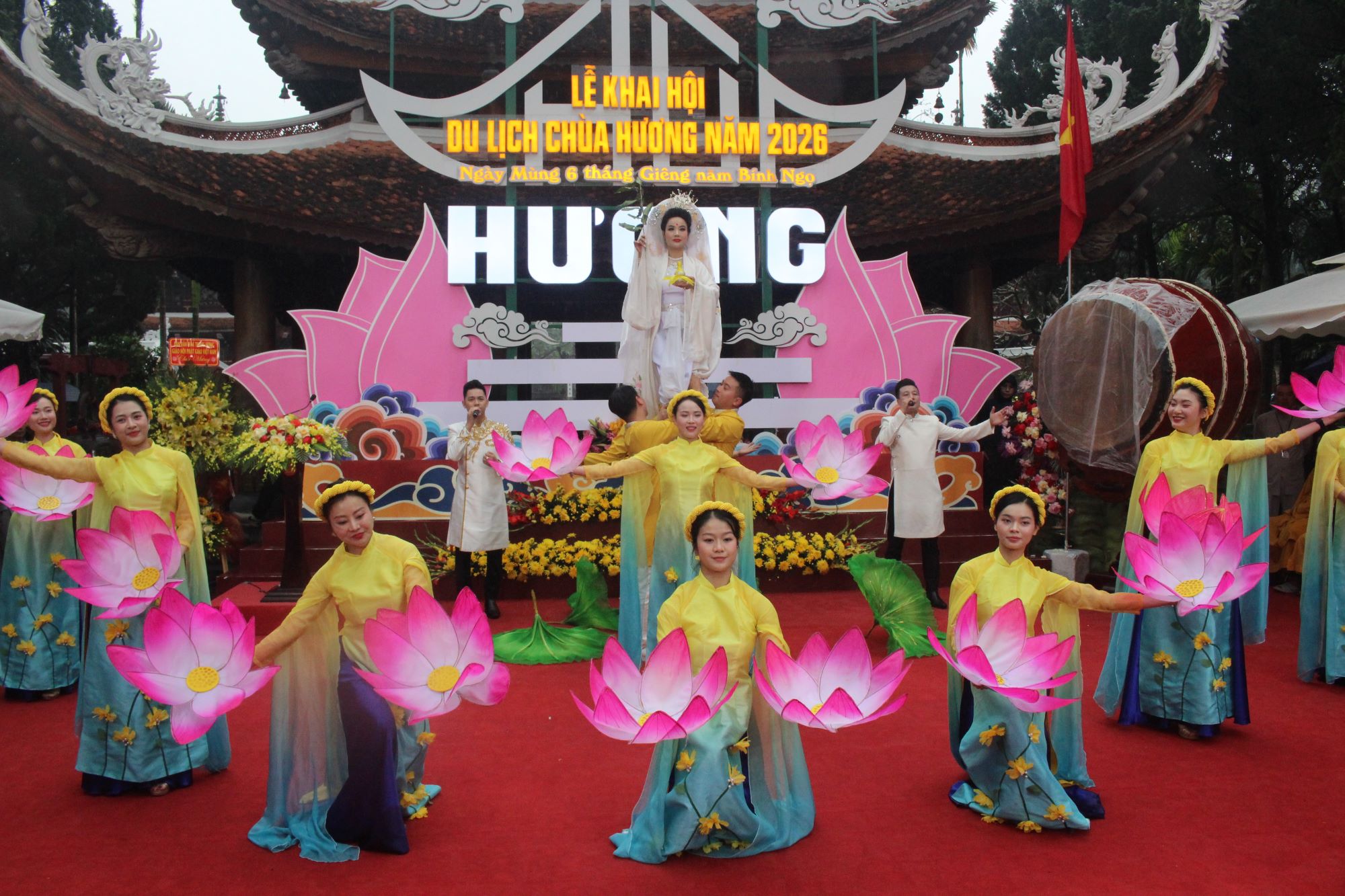 Khai hội Chùa Hương 2026: Dóng trống mở mùa hành hương