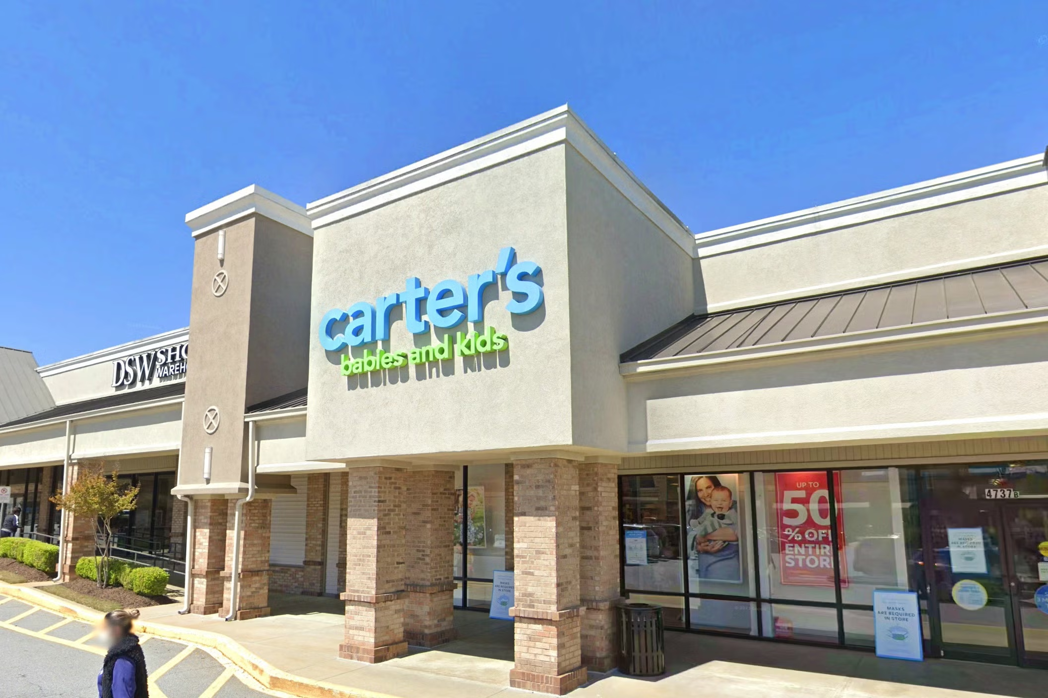 Carter’s ghi nhận doanh thu giảm do người tiêu dùng Mỹ tiếp tục thắt chặt chi tiêu.