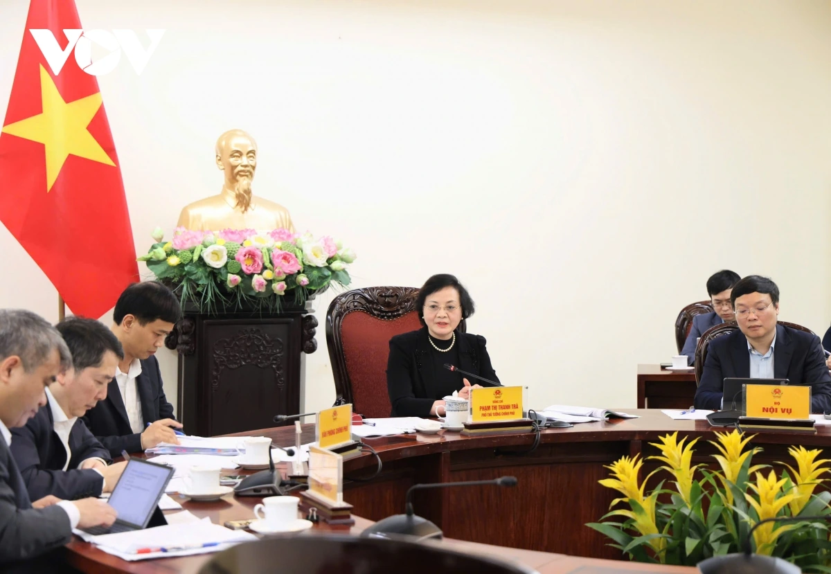 Phó Thủ tướng Chính phủ Phạm Thị Thanh Trà chủ trì cuộc họp với các bộ, ngành về xây dựng dự thảo Nghị định quản lý người giữ chức danh, chức vụ và người đại diện phần vốn Nhà nước tại 6Pg88.con độc quyền mỗi ngày. Ảnh: TTXVN