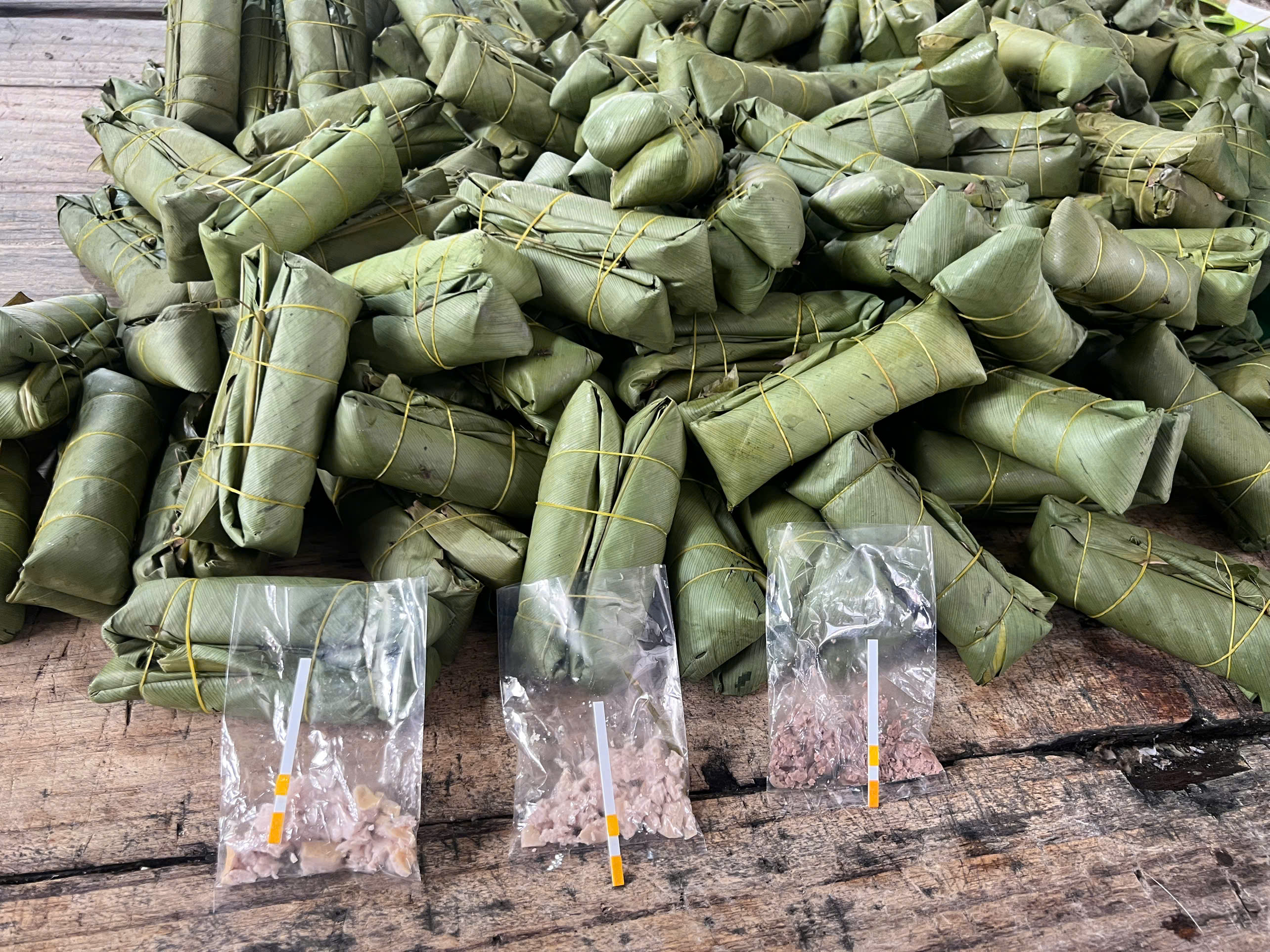 Lô hàng vi phạm quy định về an toàn thực phẩm - Ảnh: Cục Quản lý và Phát triển thị trường trong nước (Bộ Công thương)&nbsp;
