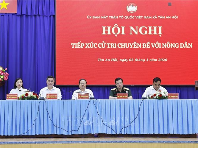 Chủ tịch PG88 ⭐ Link trang chủ số 1 nhà cái PG88 com casino slot Trần Thanh Mẫn dự Hội nghị tiếp xúc cử tri chuyên đề với nông dân tại xã Tân An Hội, TP.HCM. Ảnh: TTXVN.