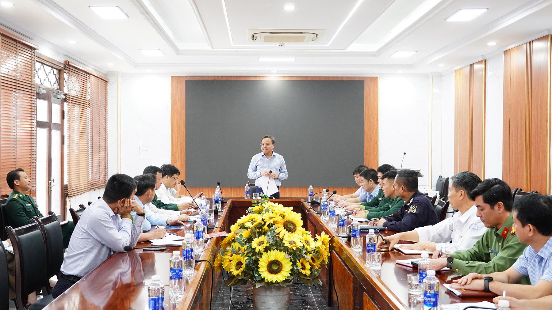 Phó Chủ tịch UBND tỉnh Quảng Trị Lê Đức Tiến làm việc với các sở, ngành và lực lượng chức năng tại Khu Link Trang Chủ PG88.Com Mới #2026 cửa khẩu Cha Lo