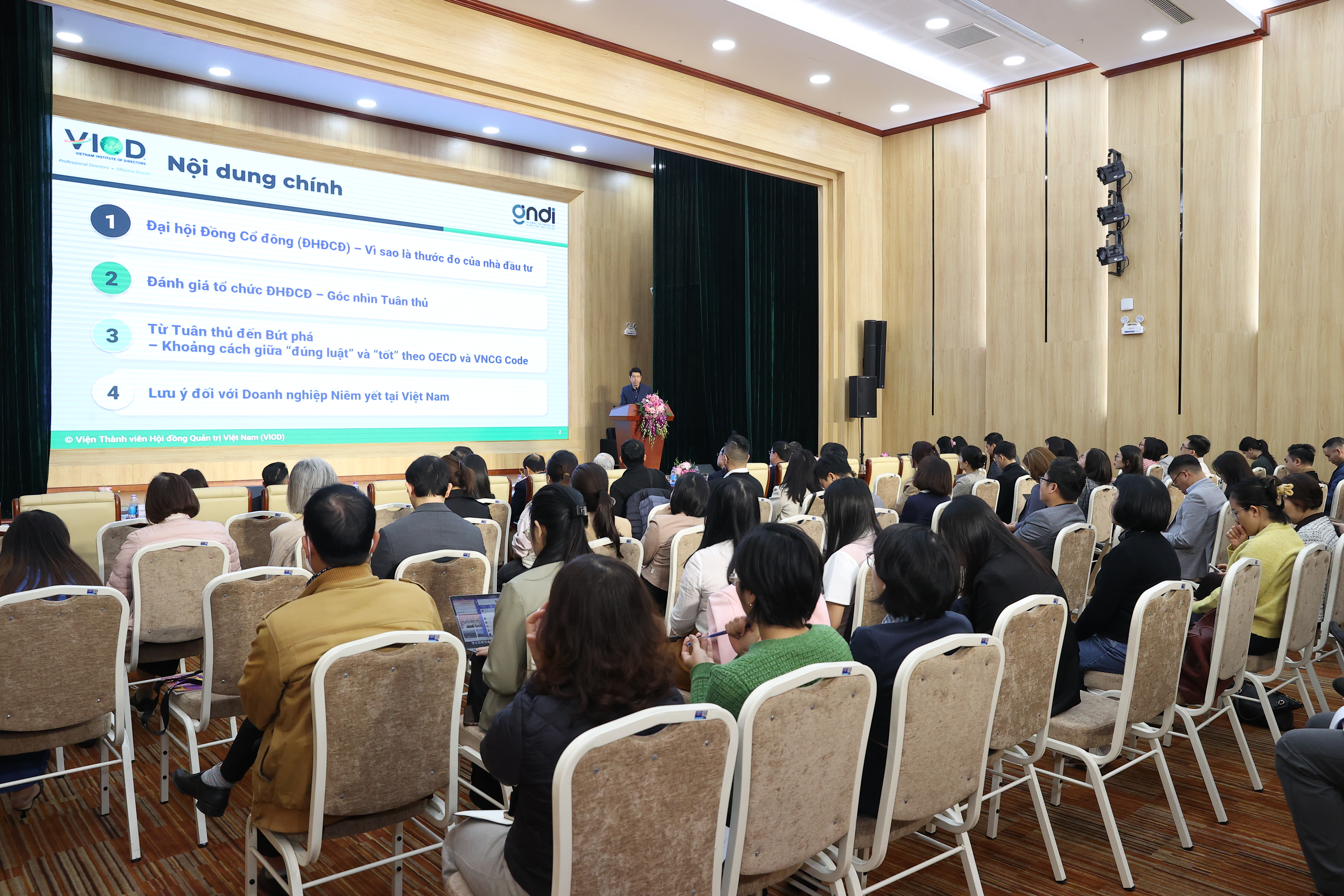 Đại diện VIOD chia sẻ về Đại hội đồng cổ đông và quản trị công ty.