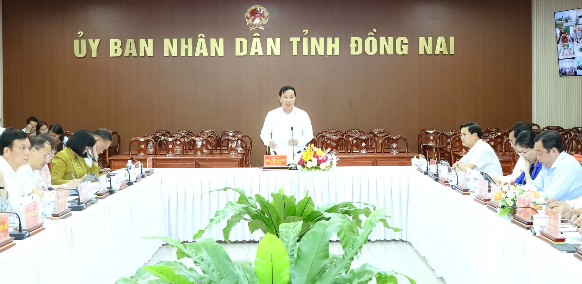 Chủ tịch UBND tỉnh Đồng Nai Nguyễn Văn Út chủ trì cuộc họp tình hình Link Trang Chủ PG88.Com Mới #2026- PG88 nổ hũ của tỉnh chiều ngày 9/3 - Ảnh: Vương Thế.