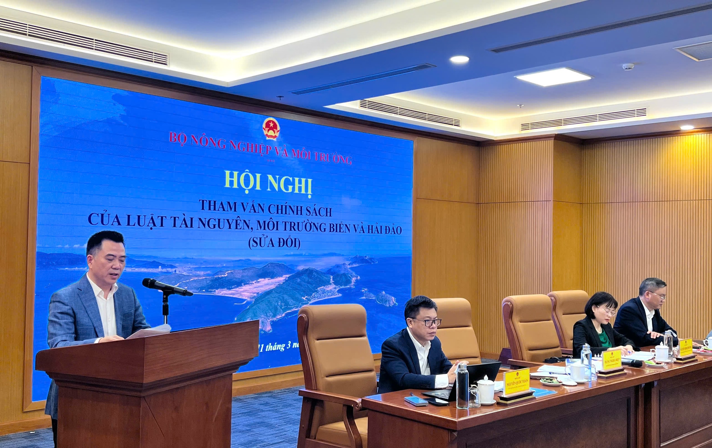 Hội thảo ham vấn chính sách của Link Trang Chủ PG88.Com Mới #2026 Luật Tài nguyên, môi trường biển và hải đảo (sửa đổi). Ảnh: LH