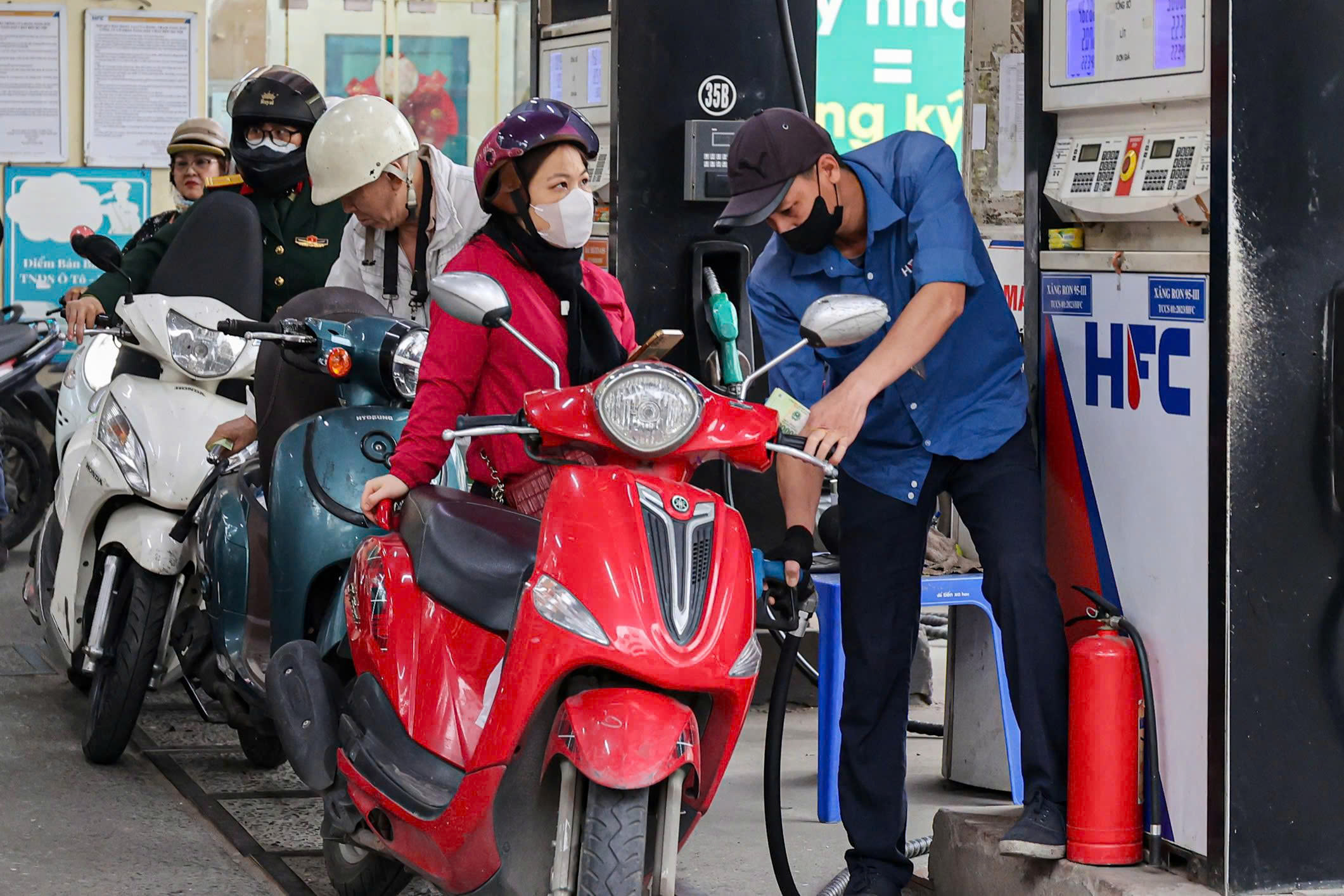 Link Đăng Nhập PG88 Chính Thức 2026 ồ ạt đi săn xe máy điện giữa cơn sốt giá xăng