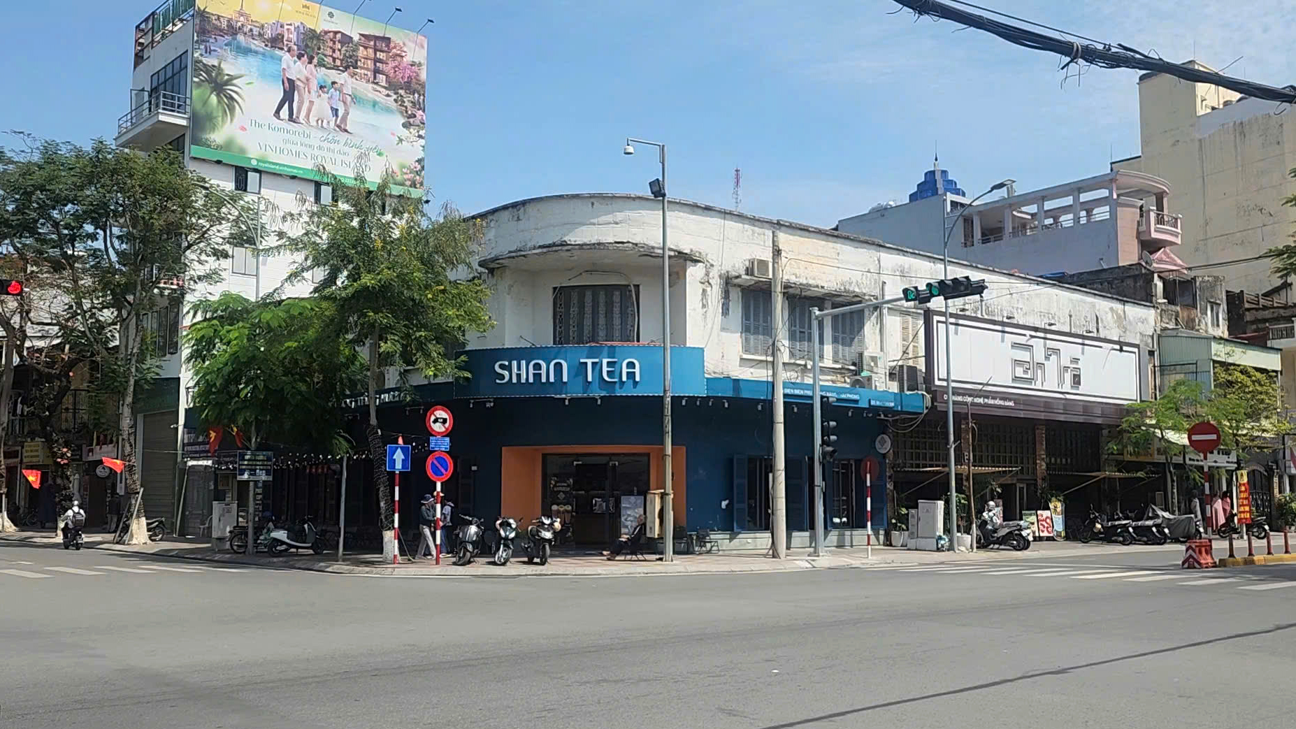 Cơ sở nhà đất công sản số 84-86 Điện Biên Phủ nằm tại góc đường Điện Biên Phủ - Hoàng Văn Thụ trở thành các cửa hàng PG88 Uy Tín Số 1 Việt Nam.