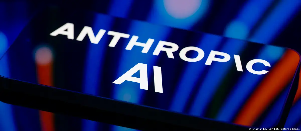 Anthropic từ chối chấp nhận các điều kiện của chính phủ Mỹ liên quan đến giám sát hàng loạt và vũ khí tự động hoàn toàn. Ảnh: Jonathan Raa/NurPhoto/picture alliance.