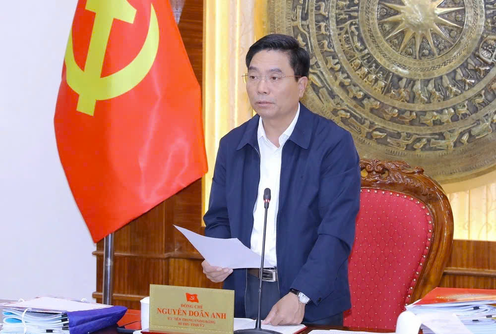 Bí thư Tỉnh Ủy Thanh Hóa Nguyễn Doãn Anh kết luận Hội nghị Ban thường vụ ngày 13/3 về việc thúc đẩy các Pg88vn.top độc quyền mỗi ngày xử lý rác thải trên địa bàn.
