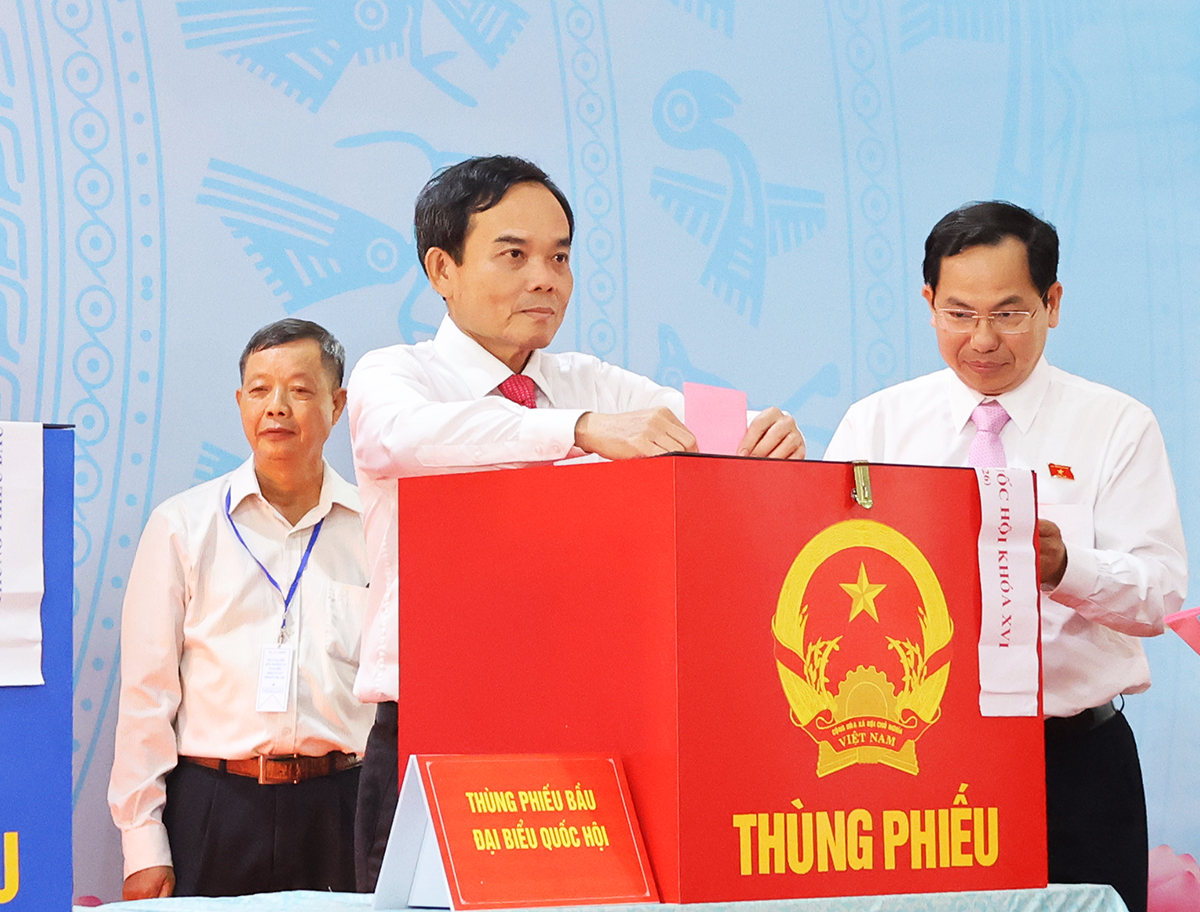 Bí thư Thành ủy TP. Hồ Chí Minh Trần Lưu Quang bỏ phiếu tại Đơn vị Link Đăng Nhập PG88 Chính Thức 2026 số 14 -&nbsp;Ảnh: Cổng thông tin điện tử TP. Hồ Chí Minh.