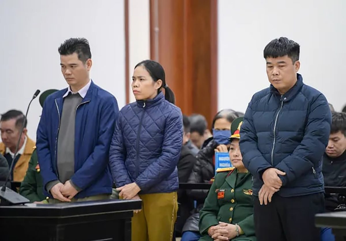 Các bị cáo tại phiên tòa sơ thẩm hồi tháng 1/2026.