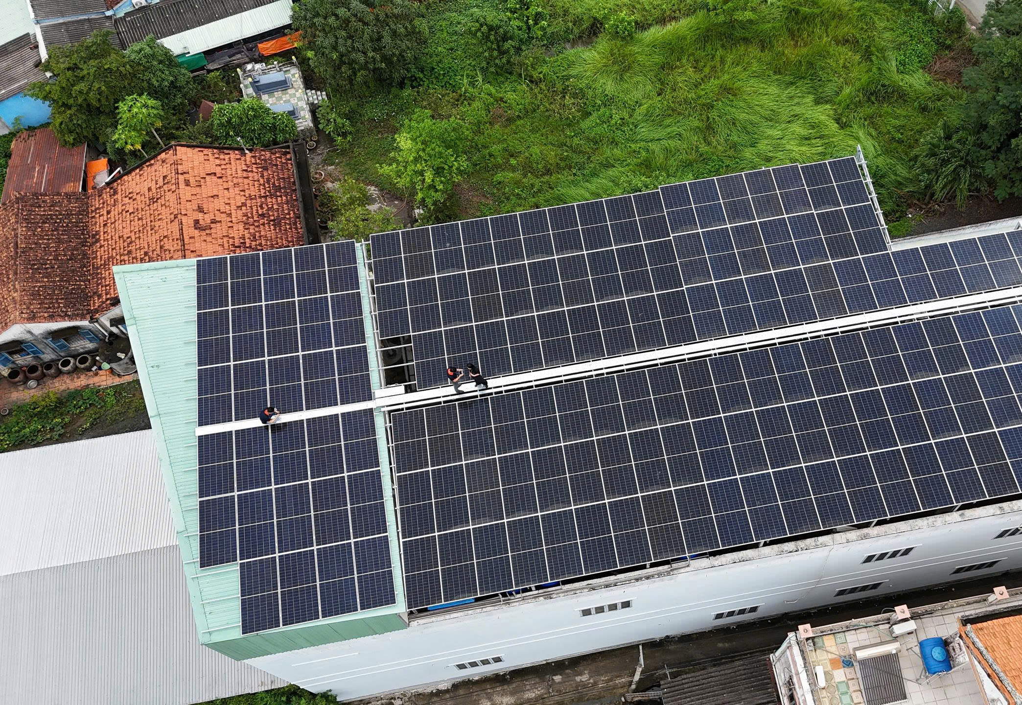 Hệ thống điện mặt trời áp mái do SmartSolar triển khai tại một 6Pg88.con độc quyền mỗi ngày sản xuất PG88 xổ số, casino, bóng đá tại TP. Hồ Chí Minh.