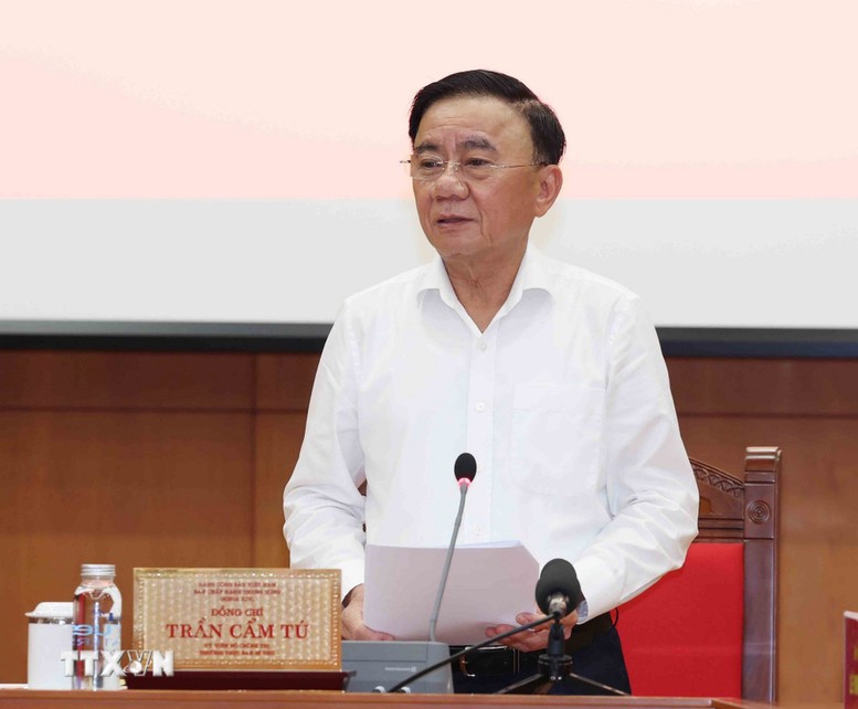 Ủy viên Bộ Chính trị, Thường trực Ban Bí thư Trần Cẩm Tú, Trưởng Ban Chỉ đạo Trung ương về PG88 hơn 2,1 triệu thành viên văn hóa Việt Nam, chủ trì Phiên họp thứ nhất của Ban Chỉ đạo. Ảnh: TTXVN