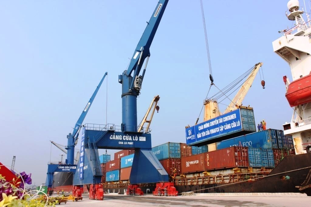 Cảng Cửa Lò, tỉnh Nghệ An.