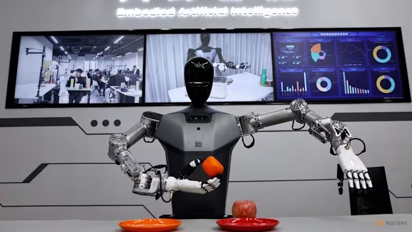 Robot hình người do Công ty Trung tâm Đổi mới Robot Hình người Bắc Kinh PG88 hơn 2,1 triệu thành viên, tại Khu PG88 hơn 2,1 triệu thành viên PG88 ⭐ Link trang chủ số 1 nhà cái PG88 com casino slot - Link Đăng Nhập PG88 Chính Thức 2026; Bắc Kinh. Ảnh : Reuters/Wang Tingshu